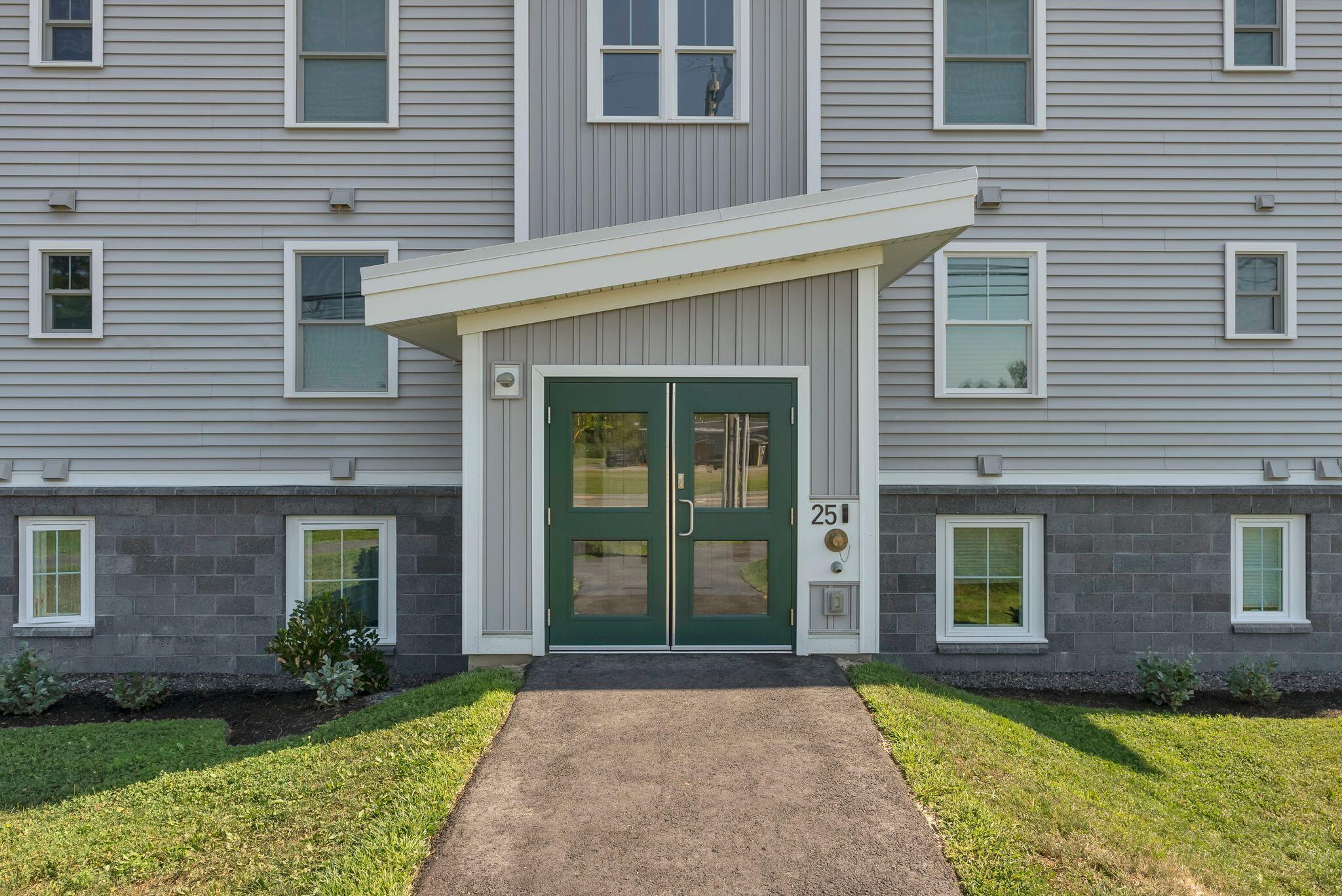 25 Three Pines Drive 202