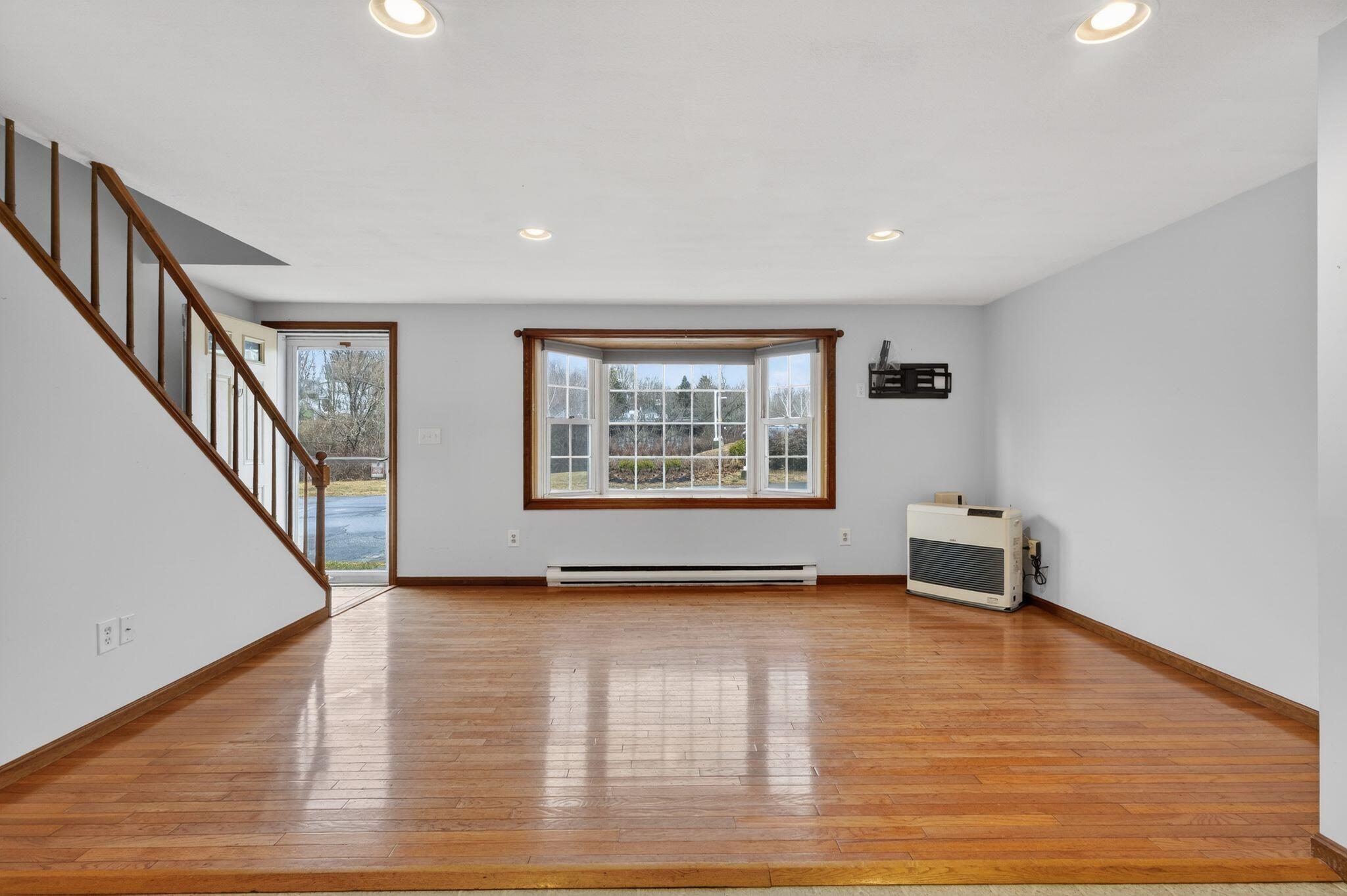 91 Western Avenue 3