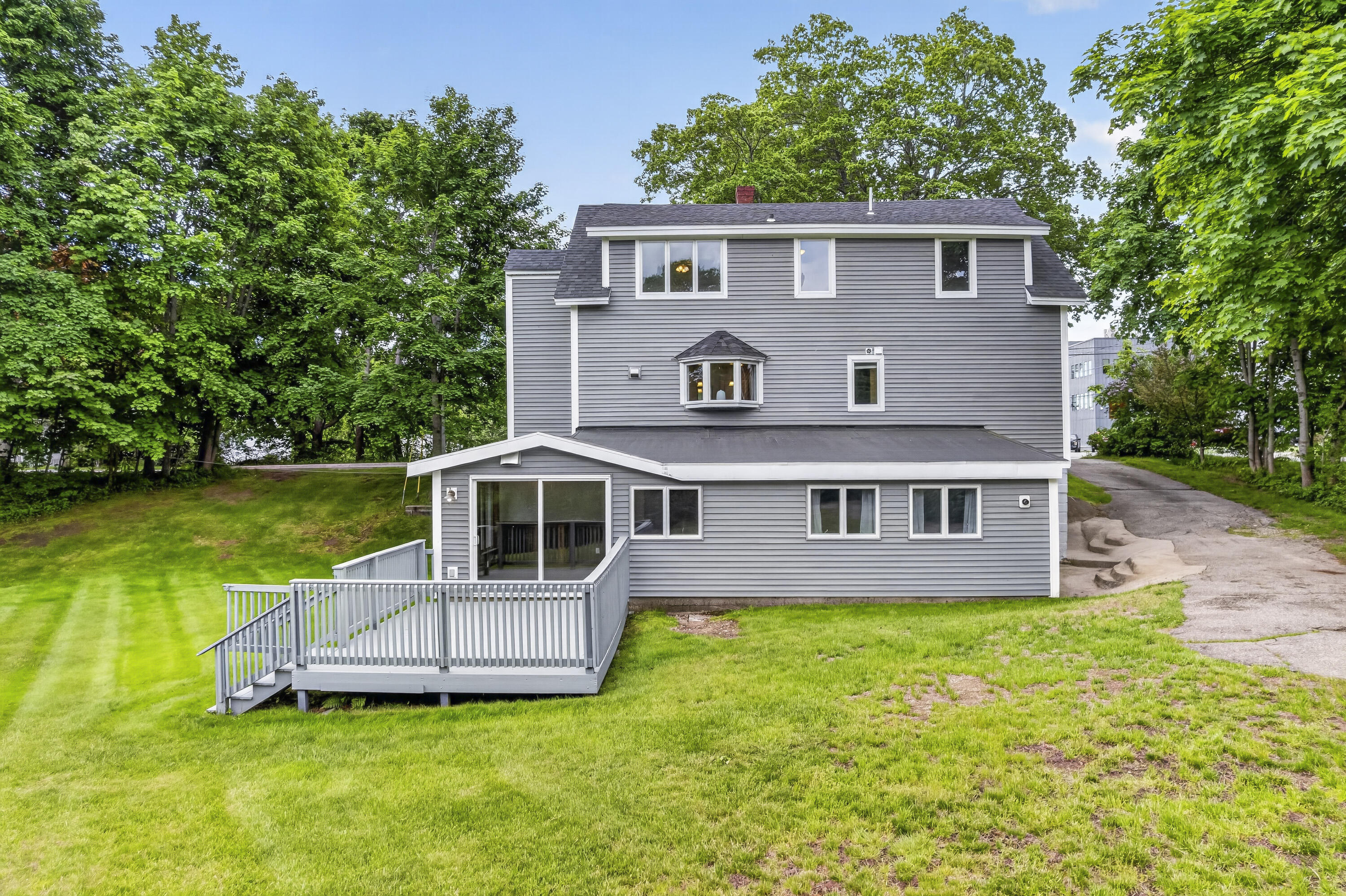 32 Harbor Road