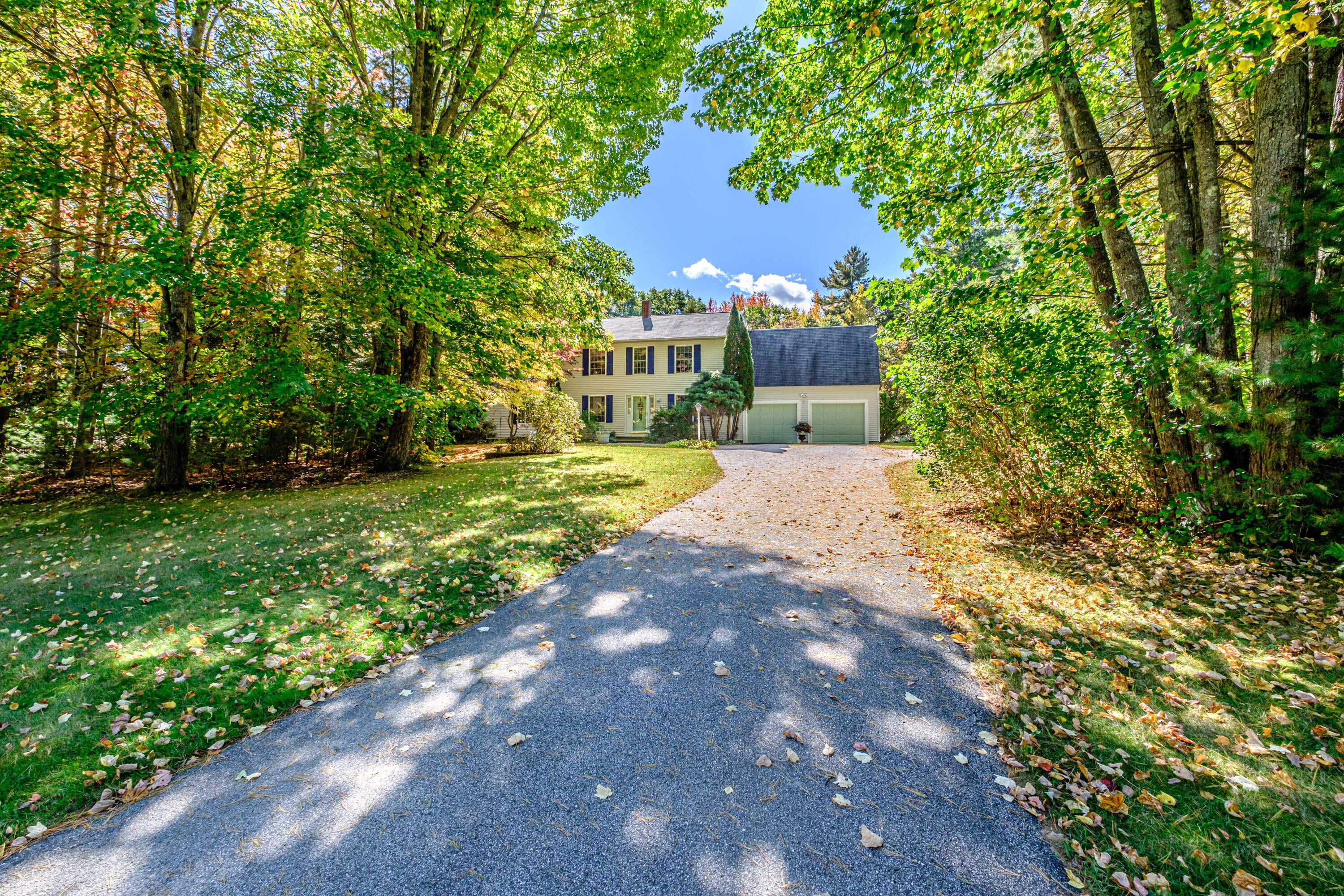 7 River Woods Drive