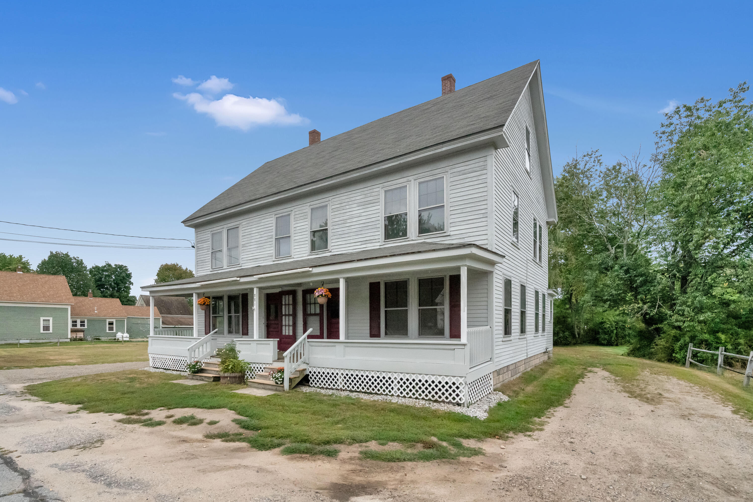 881 Main Street