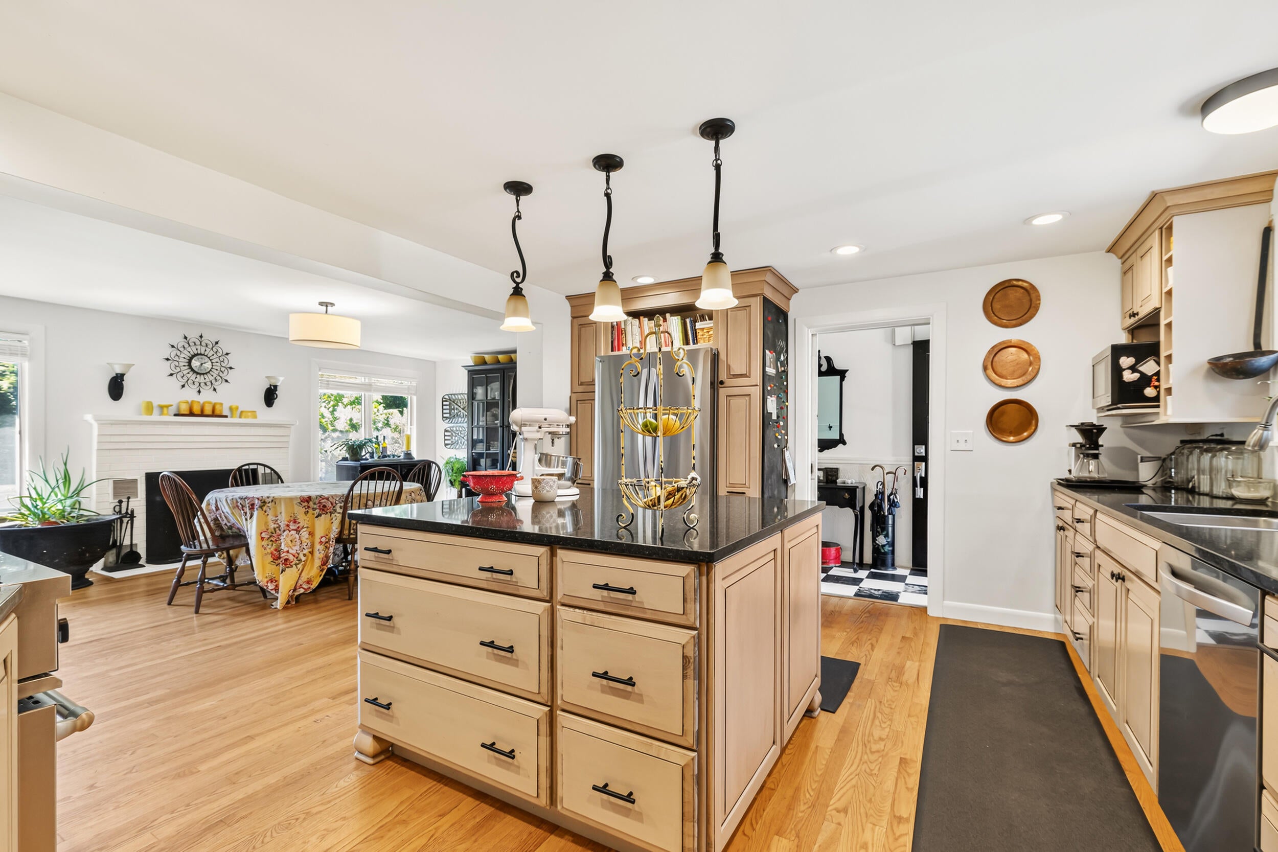 401 River Road