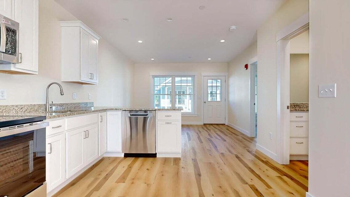 16 Viking Lane 6