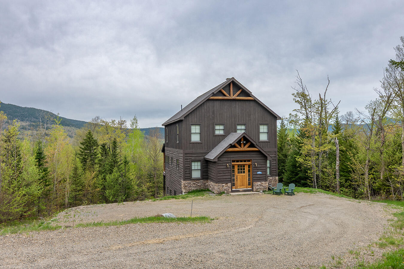 6005 Sandy River Circle