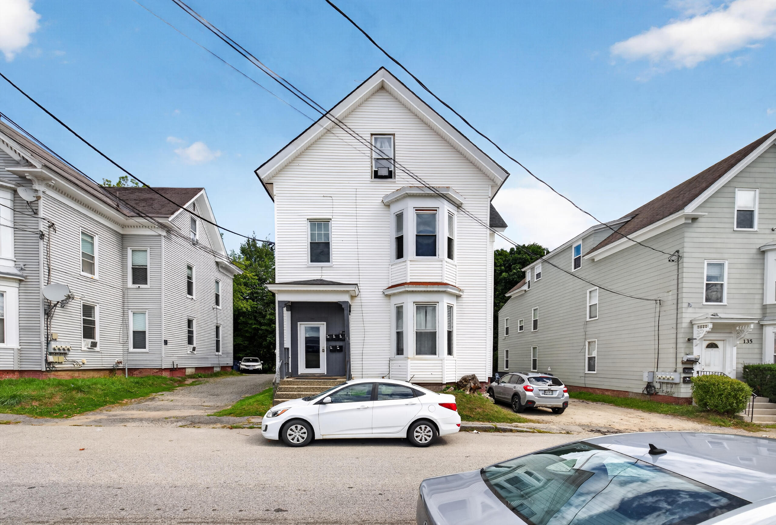 139 Oak Street