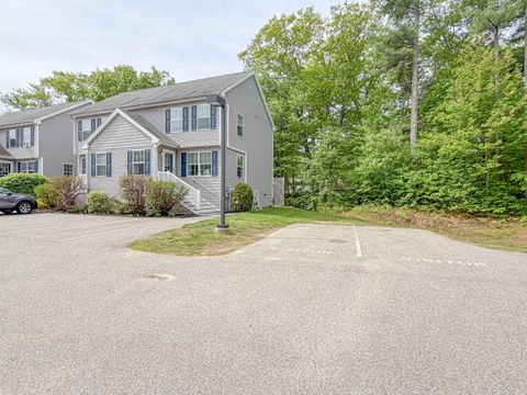 Photo of 24 Garfield Street #13, Saco, ME 04072 (MLS # 1664346)