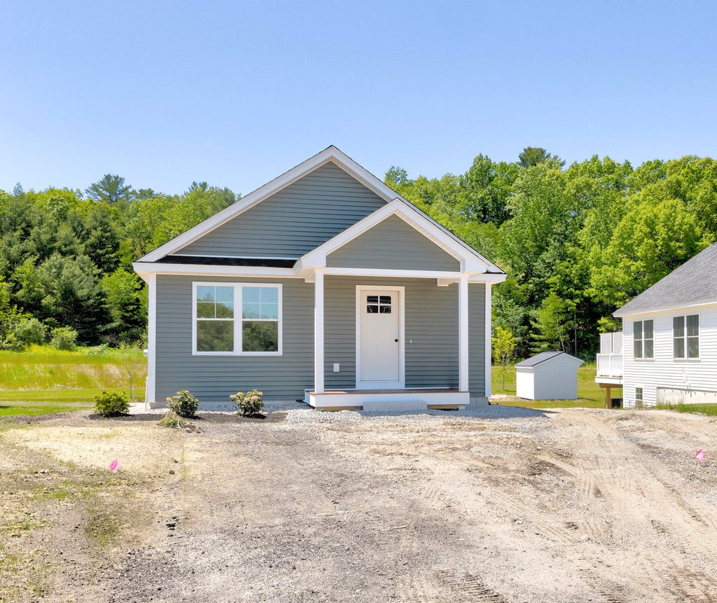 Photo of 19 Feldspar Lane #10, Cumberland, ME 04021 (MLS # 1670861)