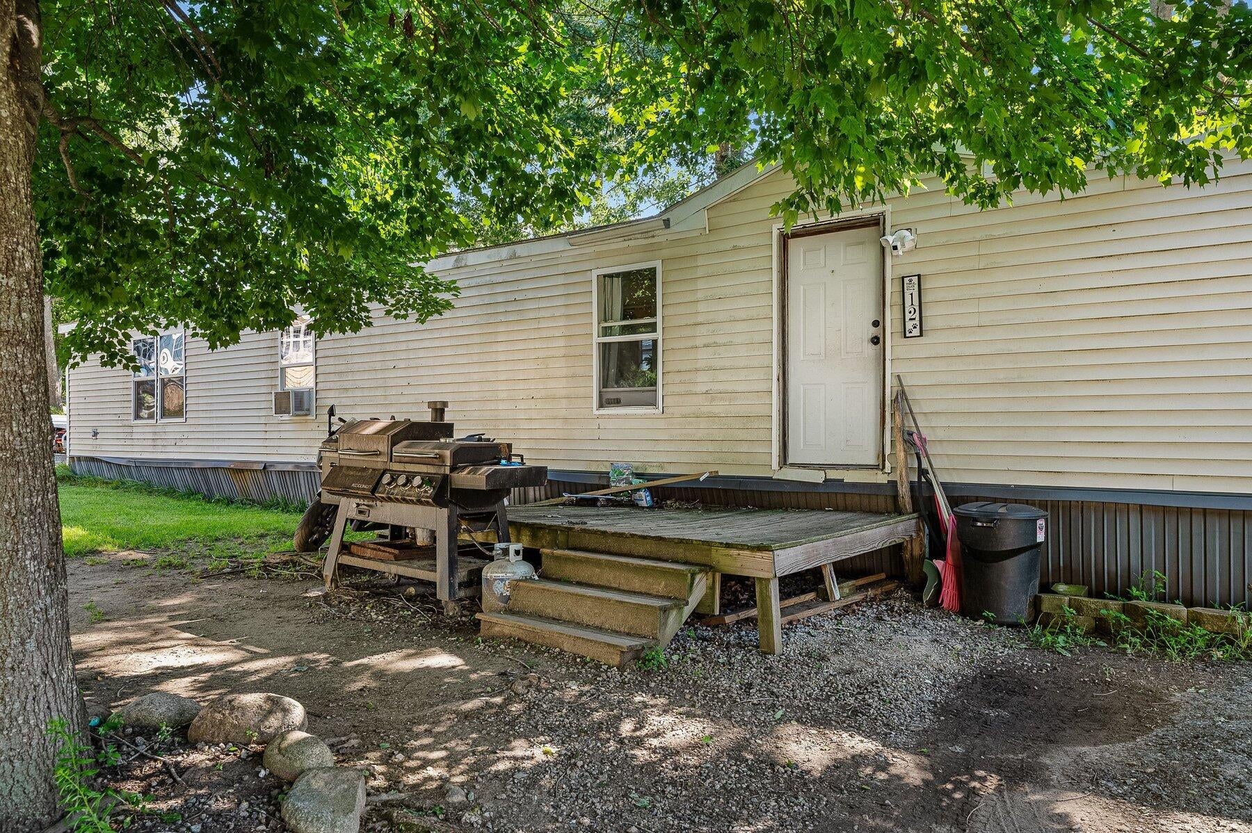 12 Allen Avenue