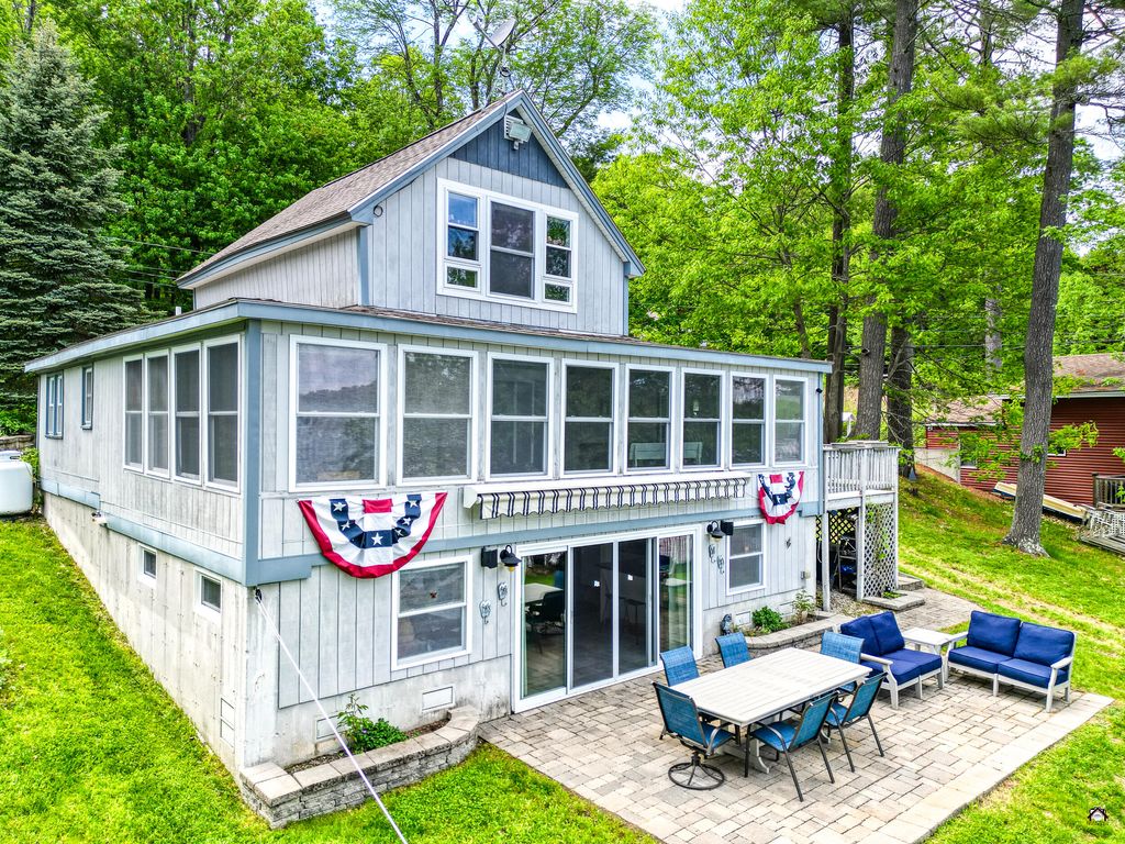 Photo of 107 Lakeshore Drive, Leeds, ME 04263 (MLS # 1664505)