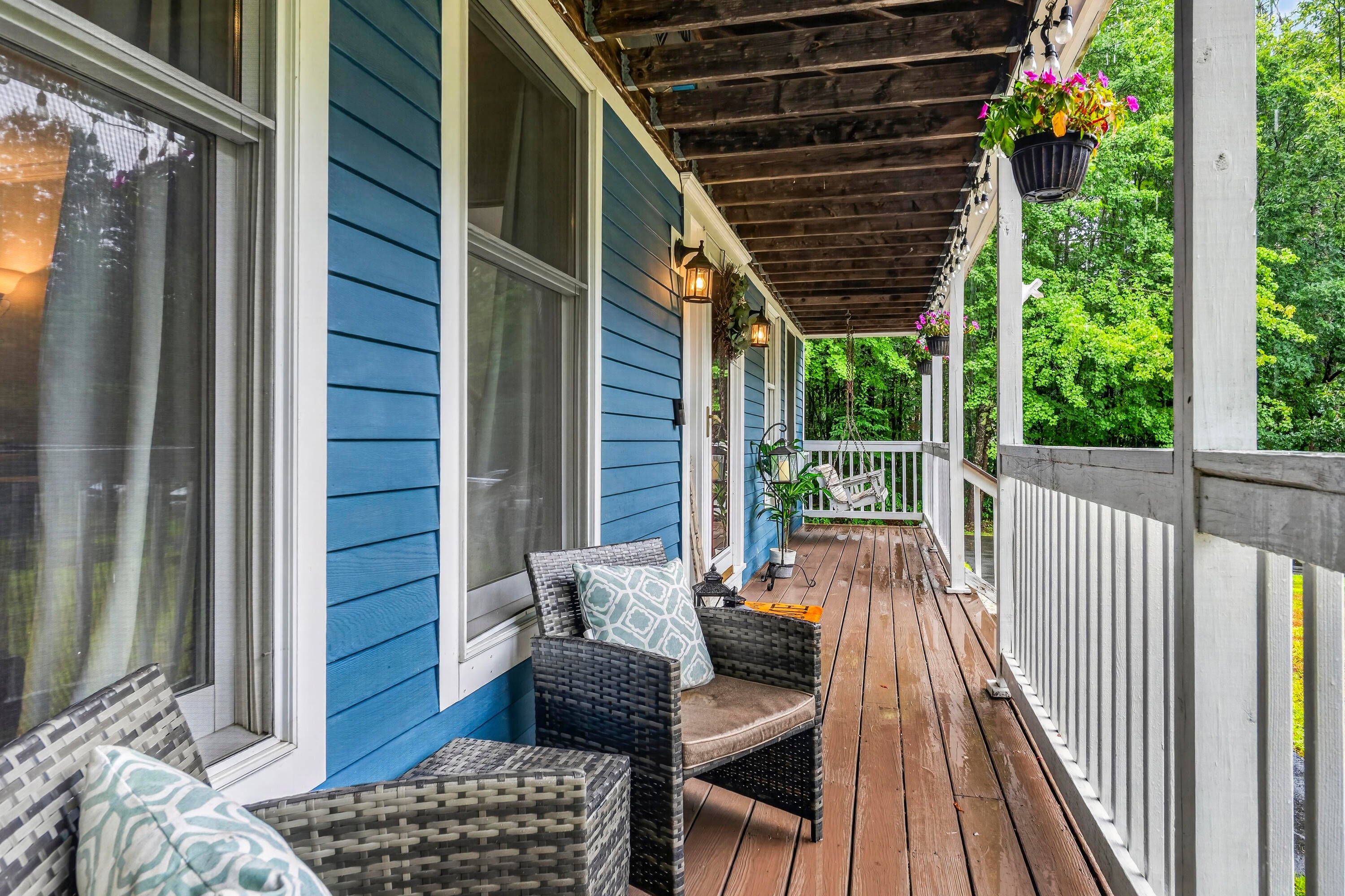 28 River Meadows Drive