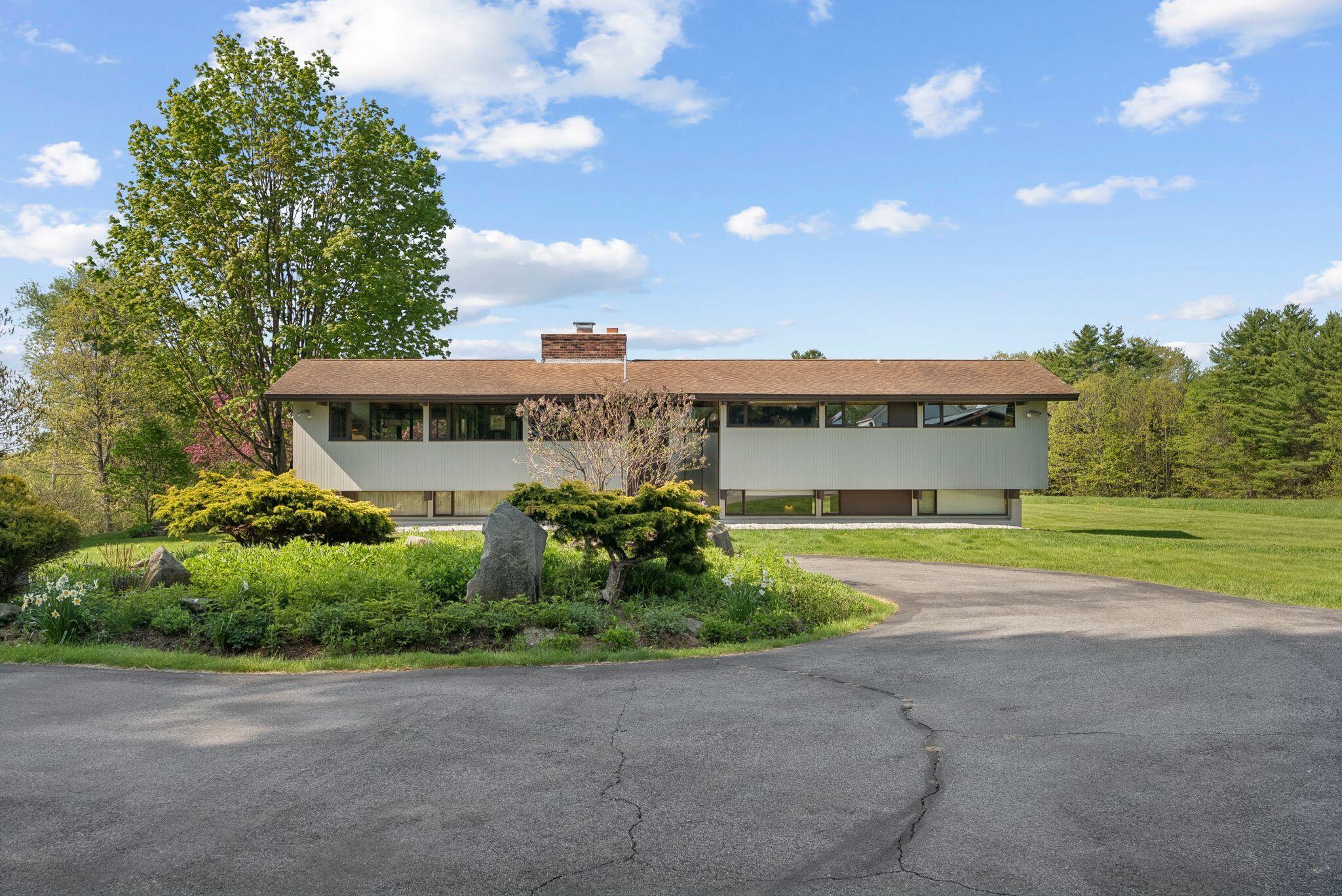 98 Field Road