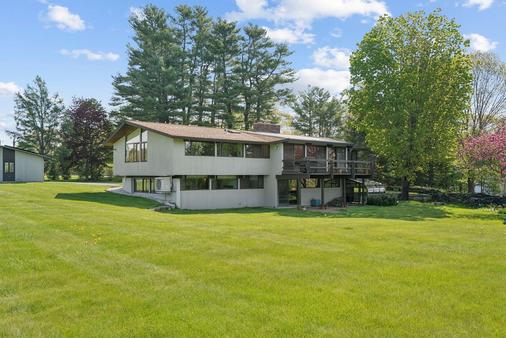 98 Field Road