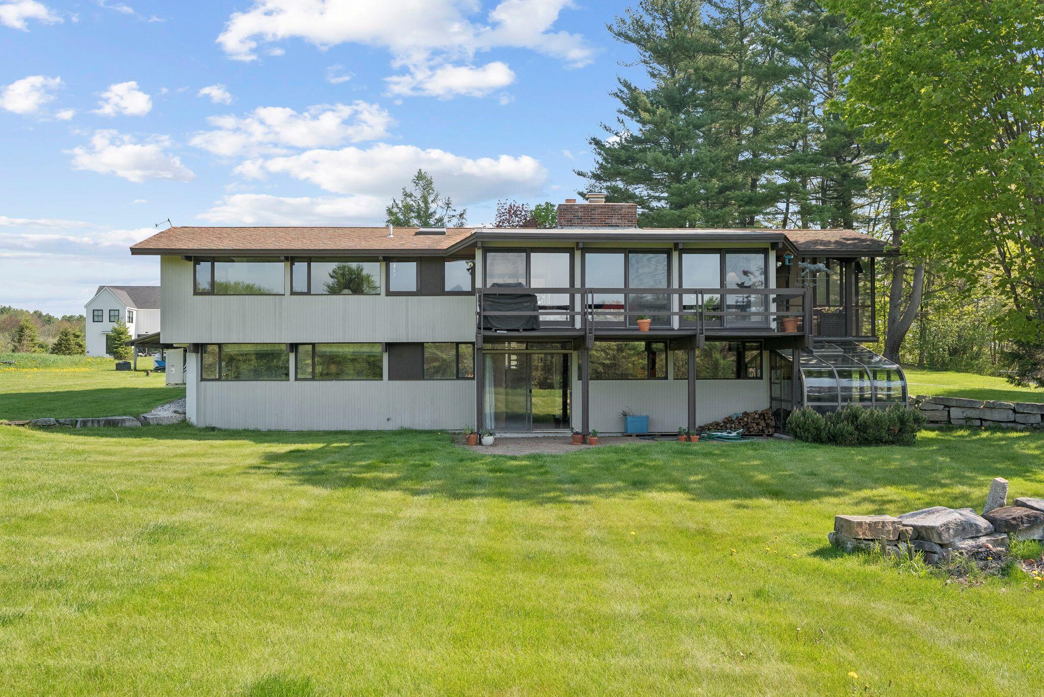 98 Field Road