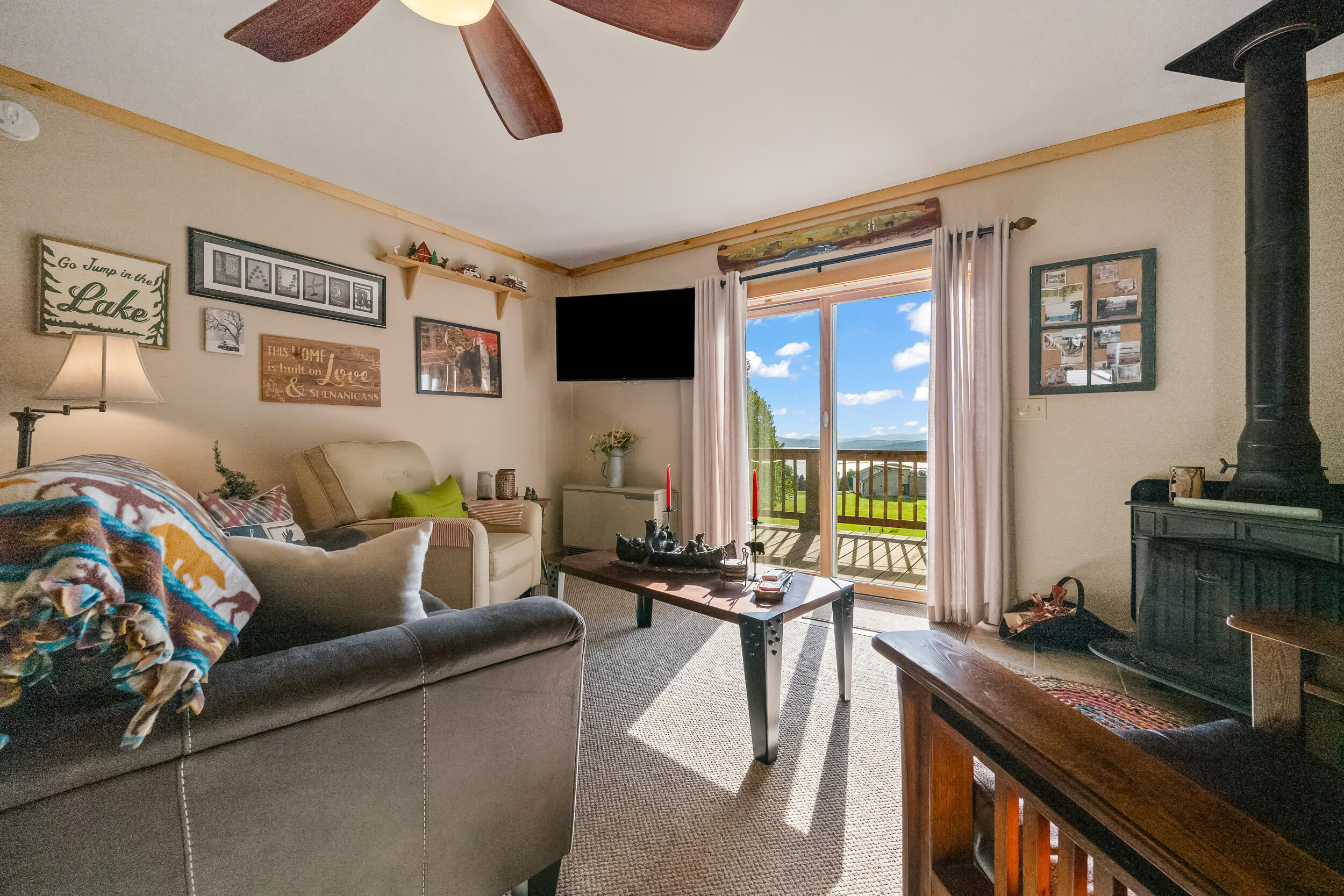 24 Pine Grove Lane