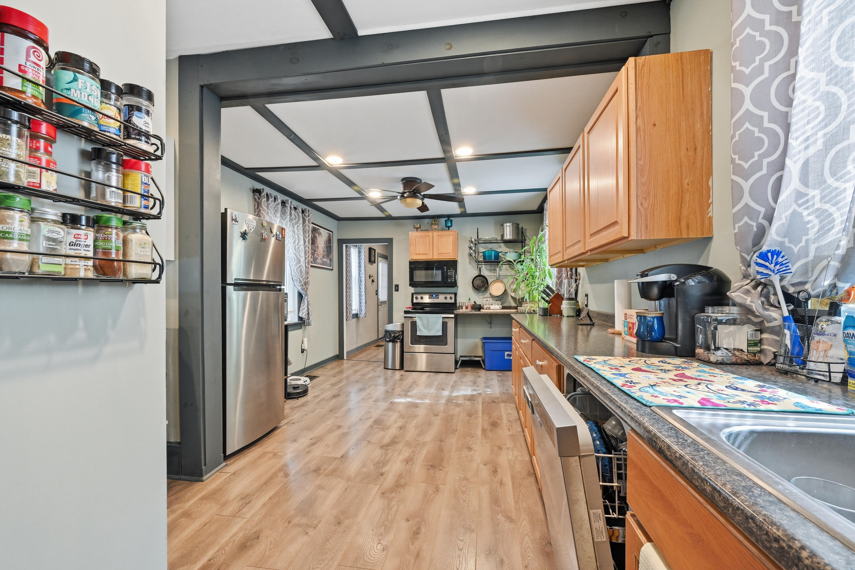 60 Ossipee Trail W