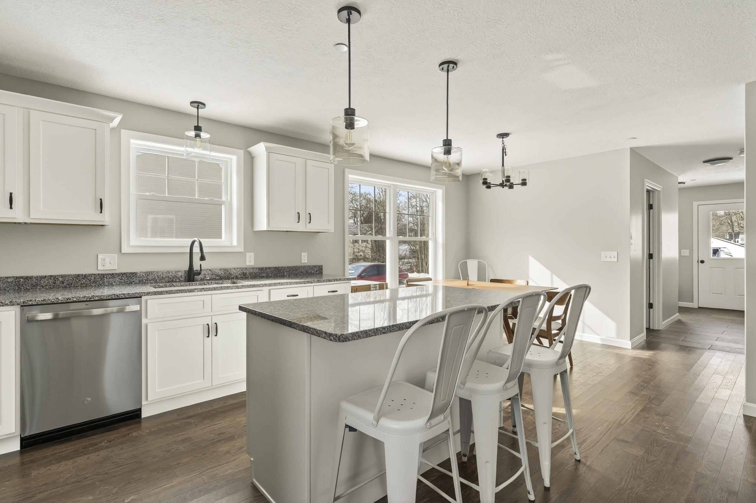 5 Blaine Street 101