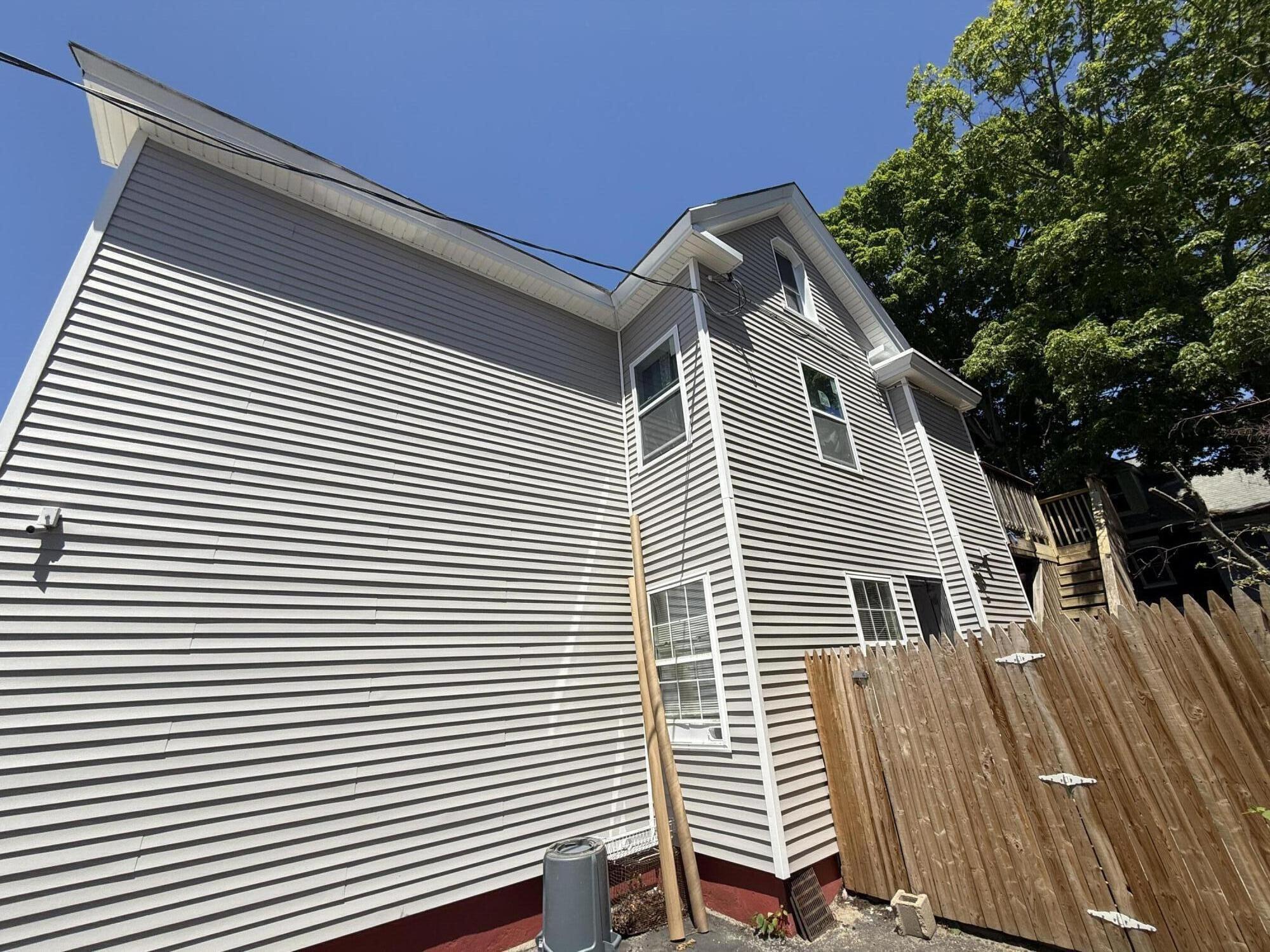 35 Pine Street