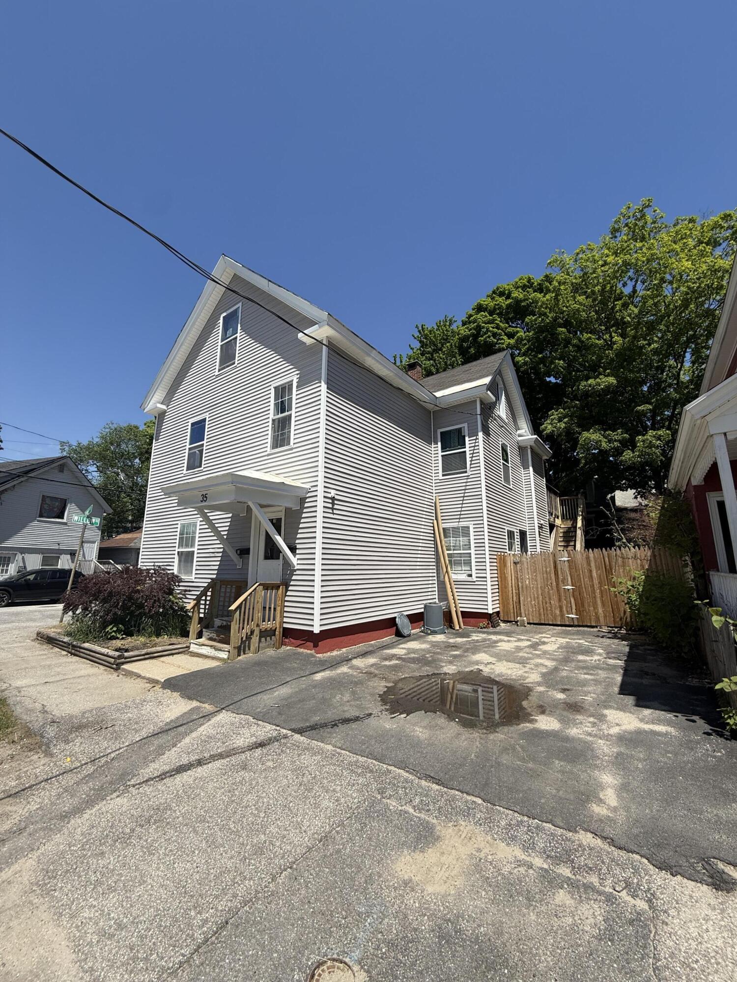 35 Pine Street