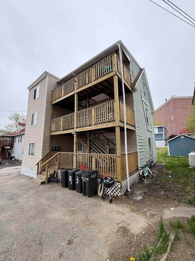 Photo of 7 Jack Court, Lewiston, ME 04240 (MLS # 1669783)