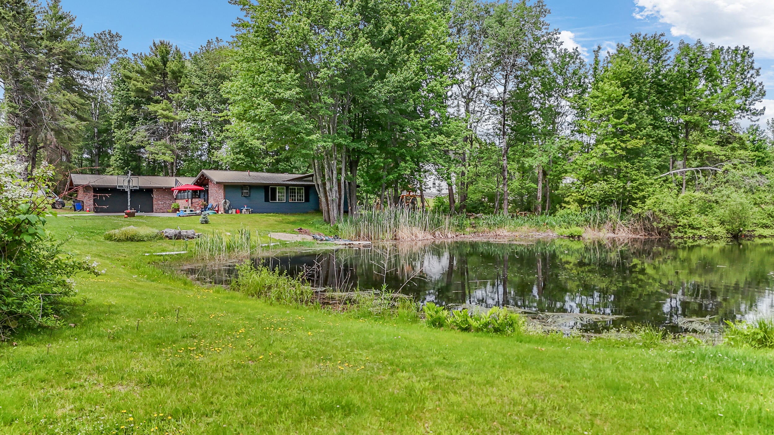 12 Brookside Drive