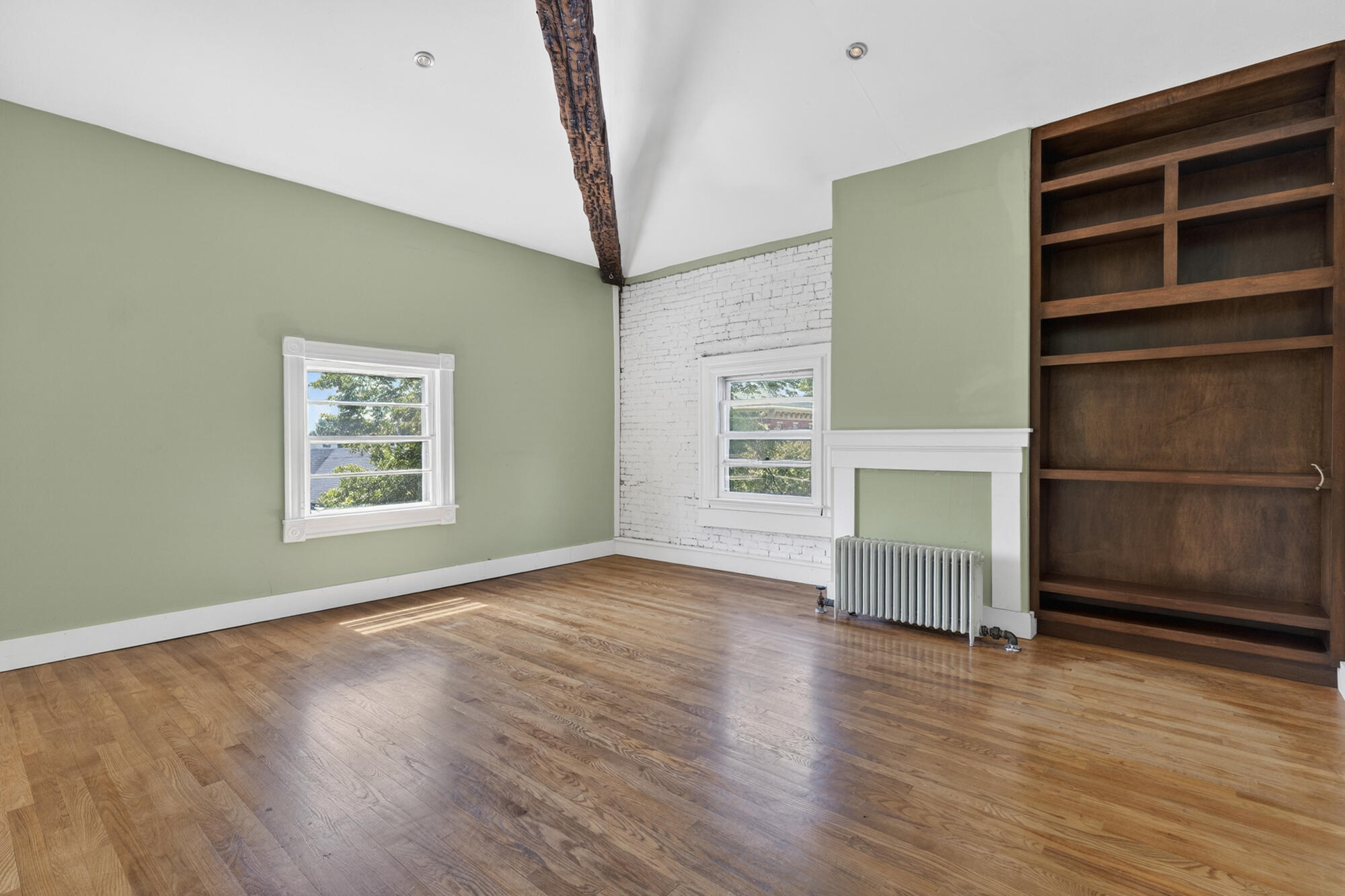 169 Danforth Street 5
