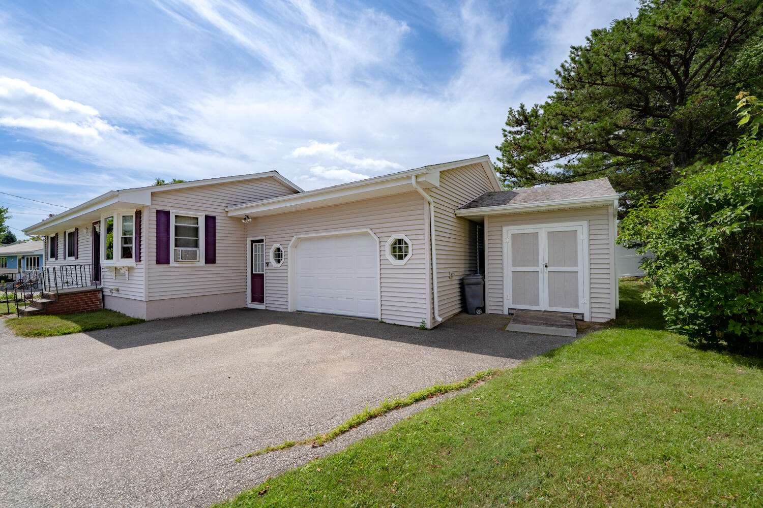 17 Heathwood Lane