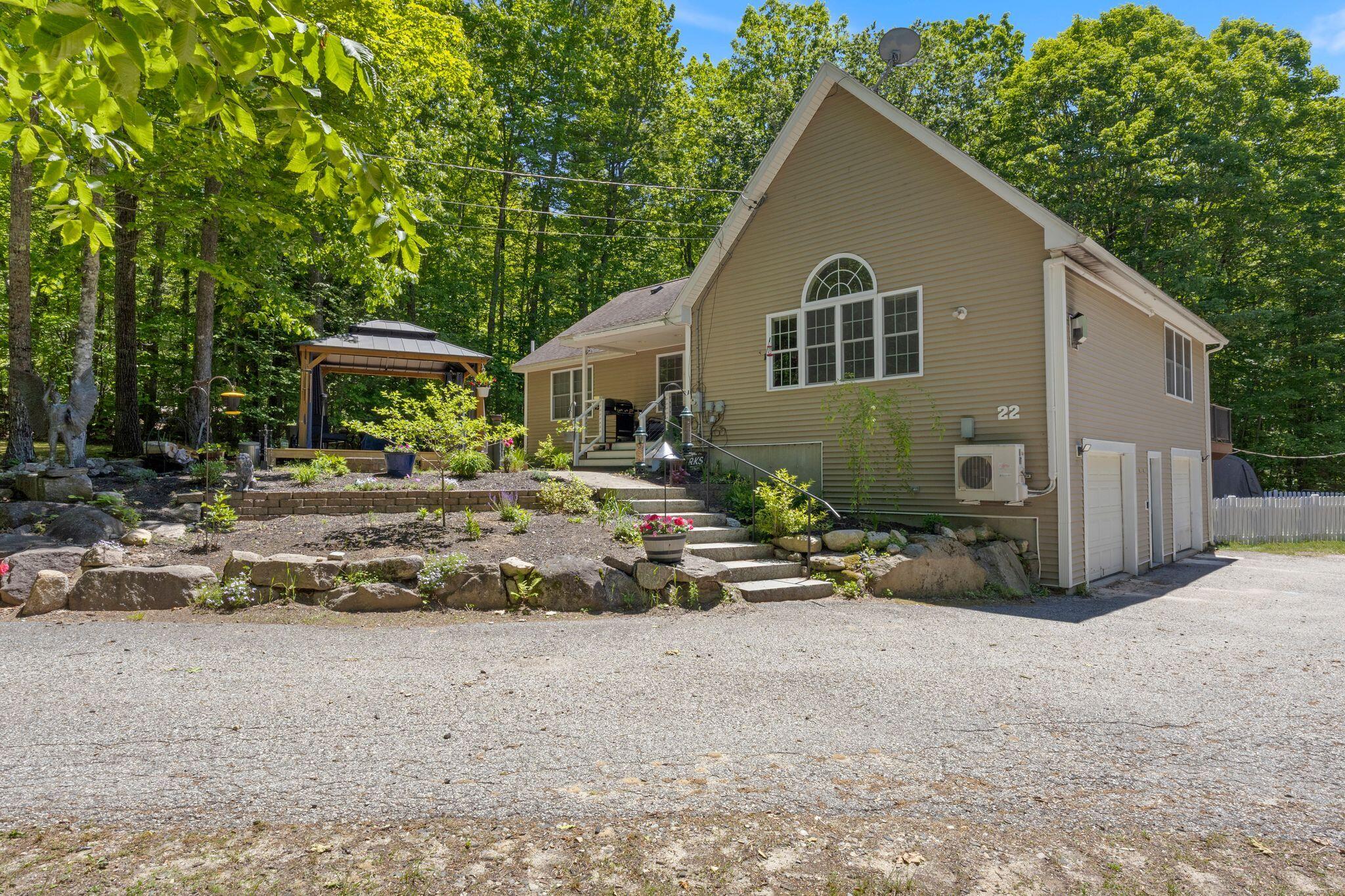 22 Eisenhower Court