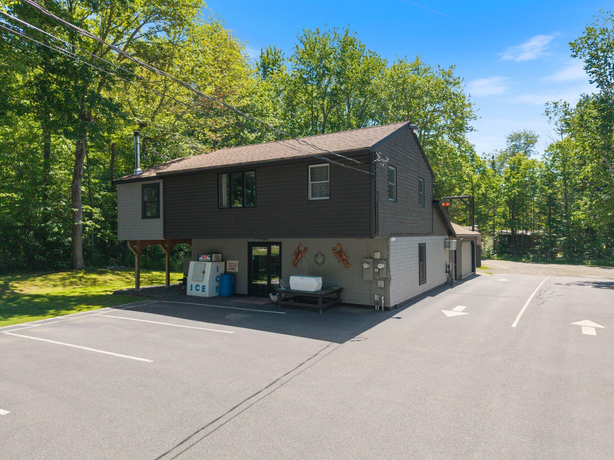 208 New Road