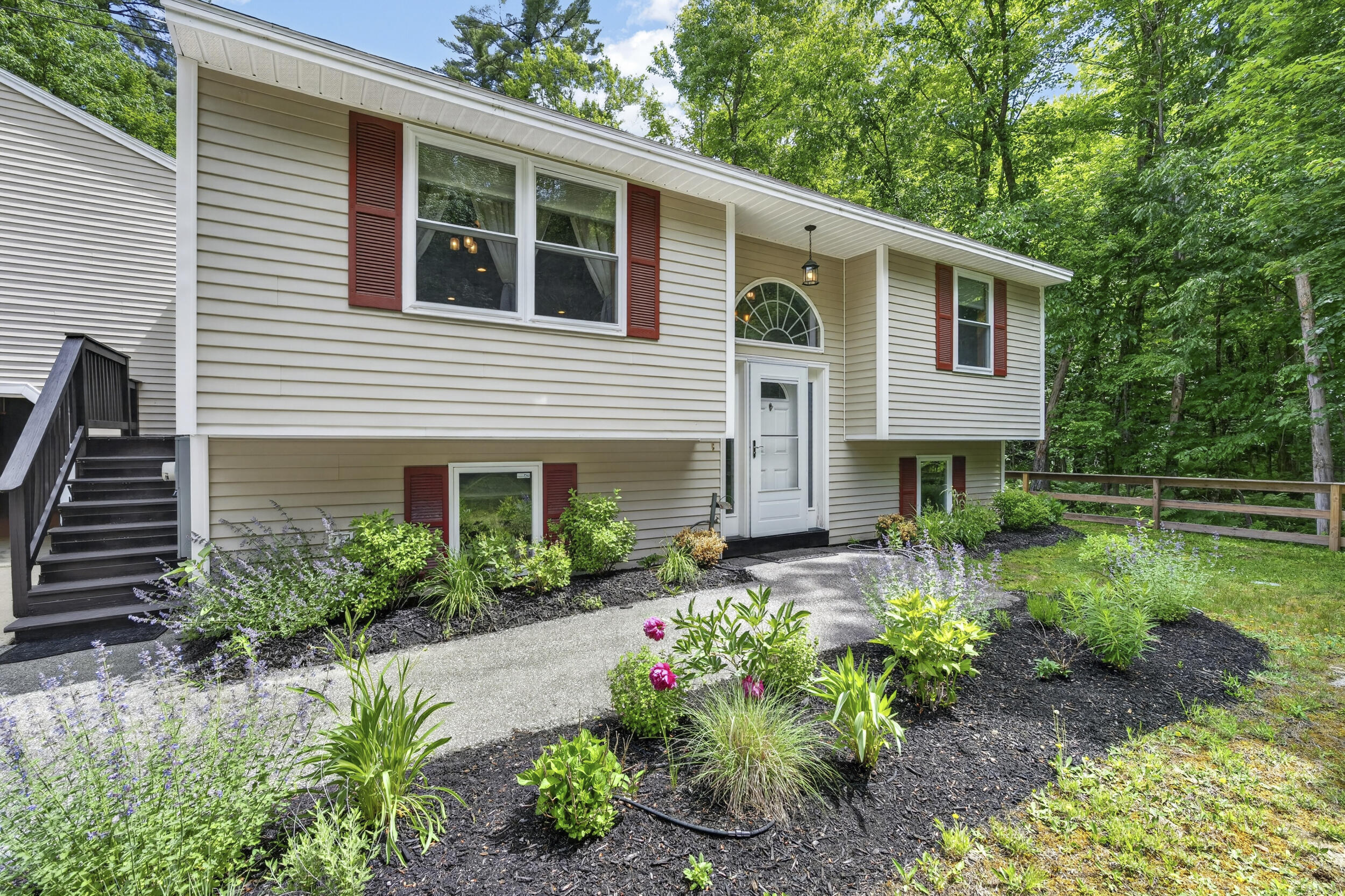 1 Roosevelt Trail