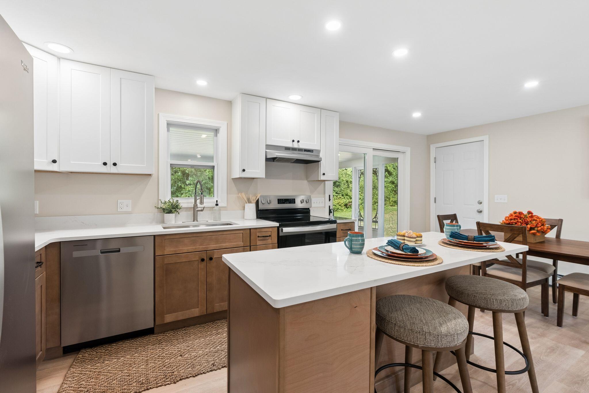 6 Ledgemere Drive