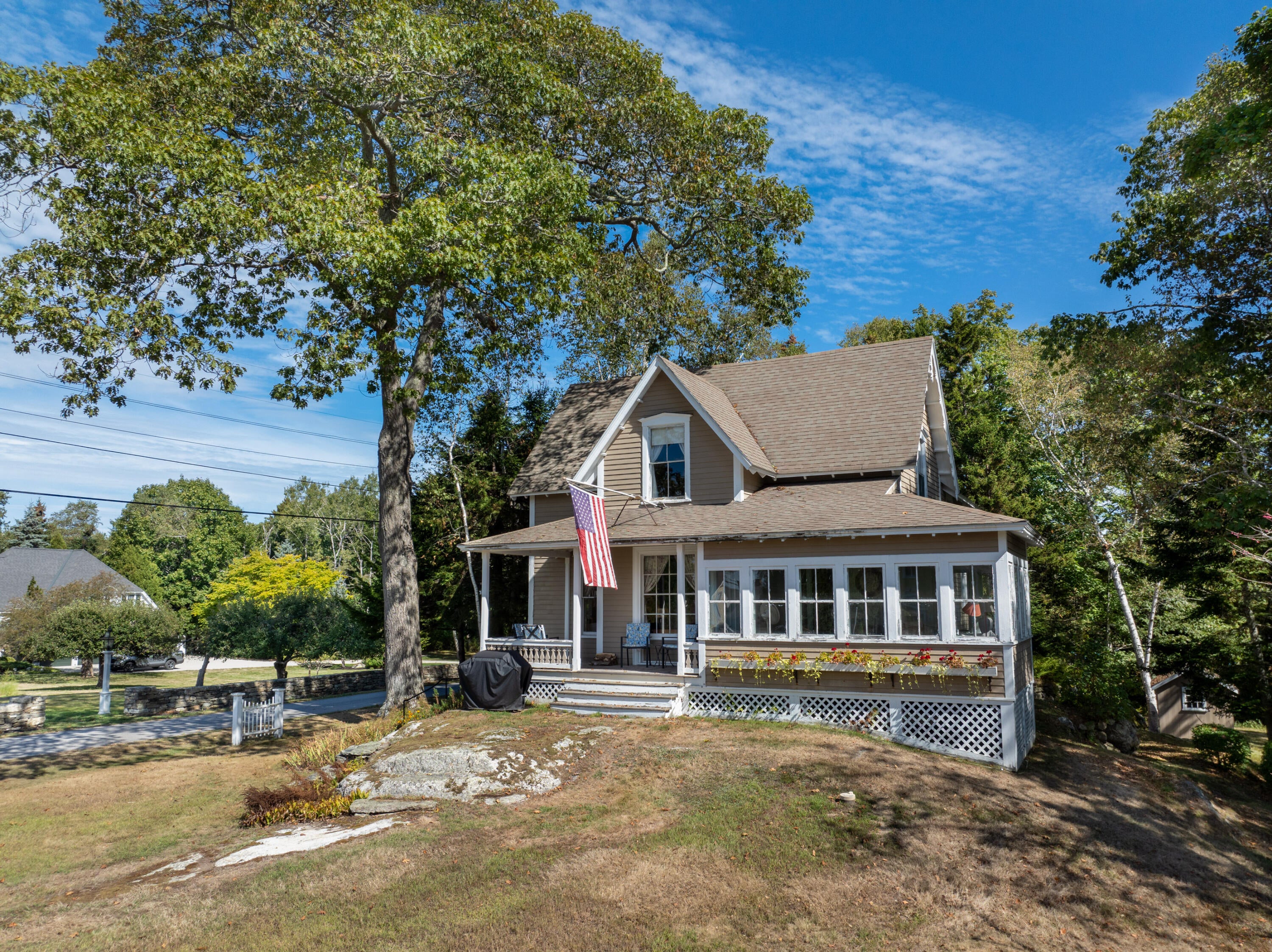 83 Central Avenue