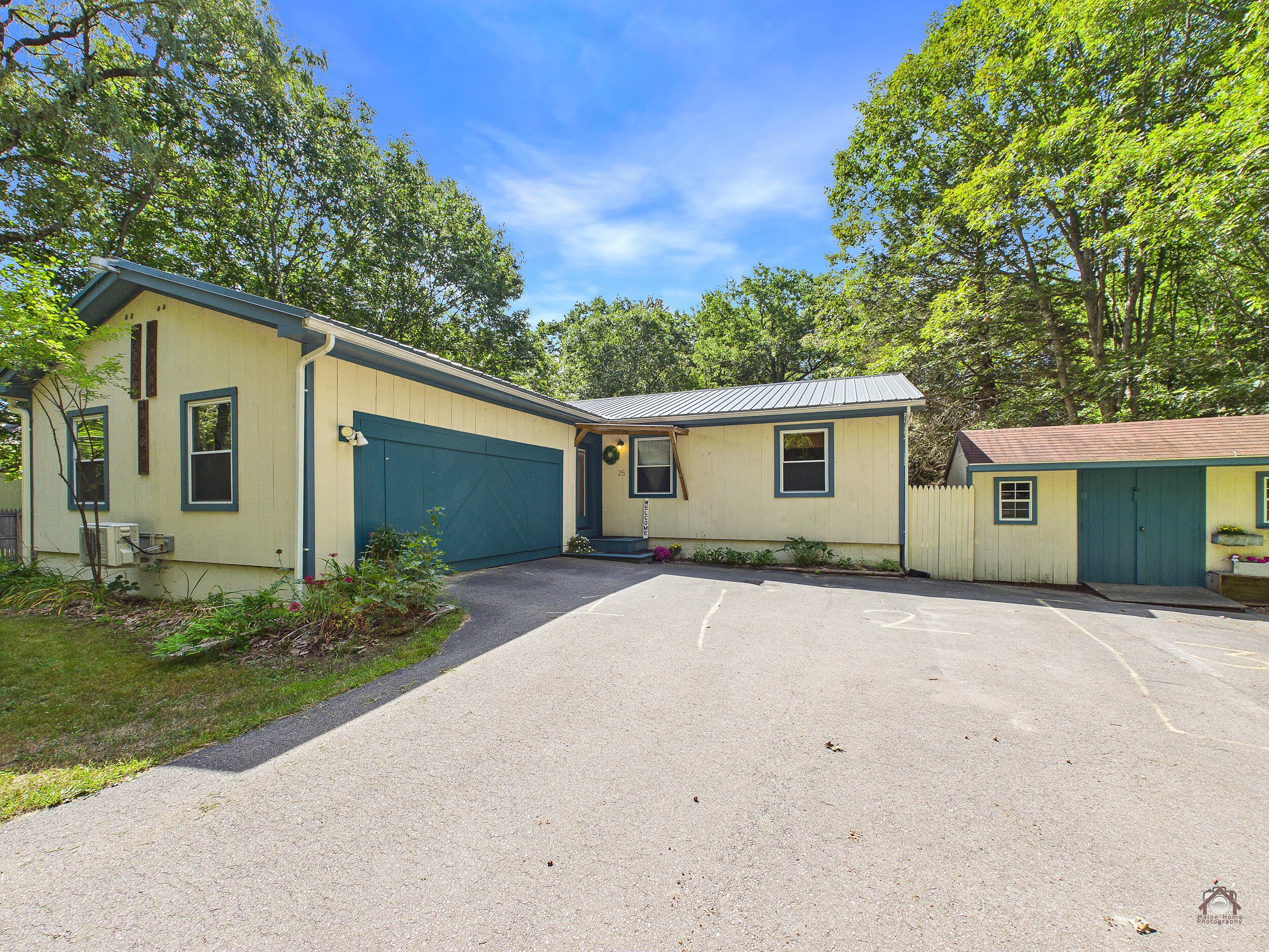 25 Range Road