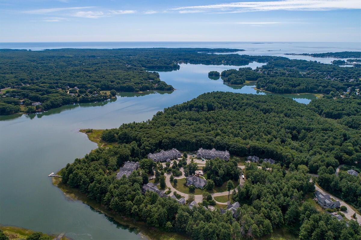 100 Shepards Cove Road F103