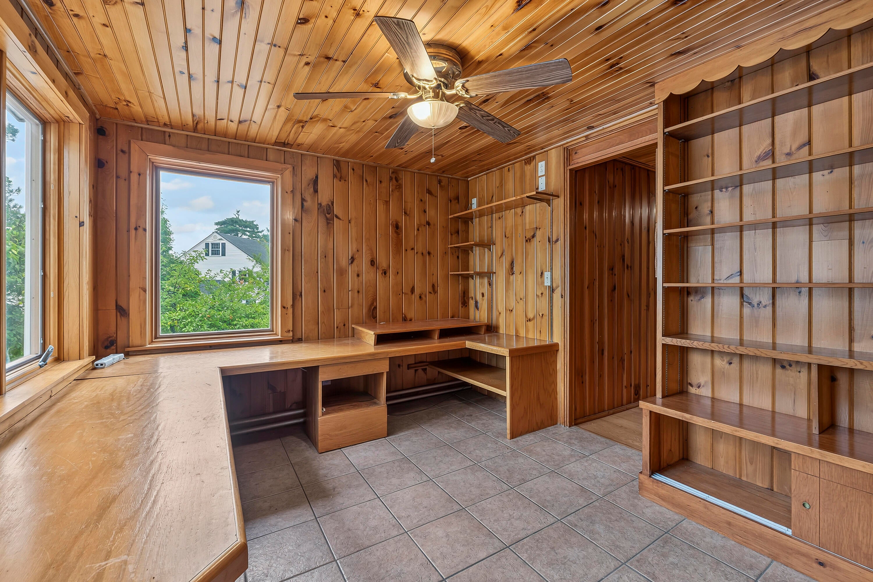 16 Beacon Avenue