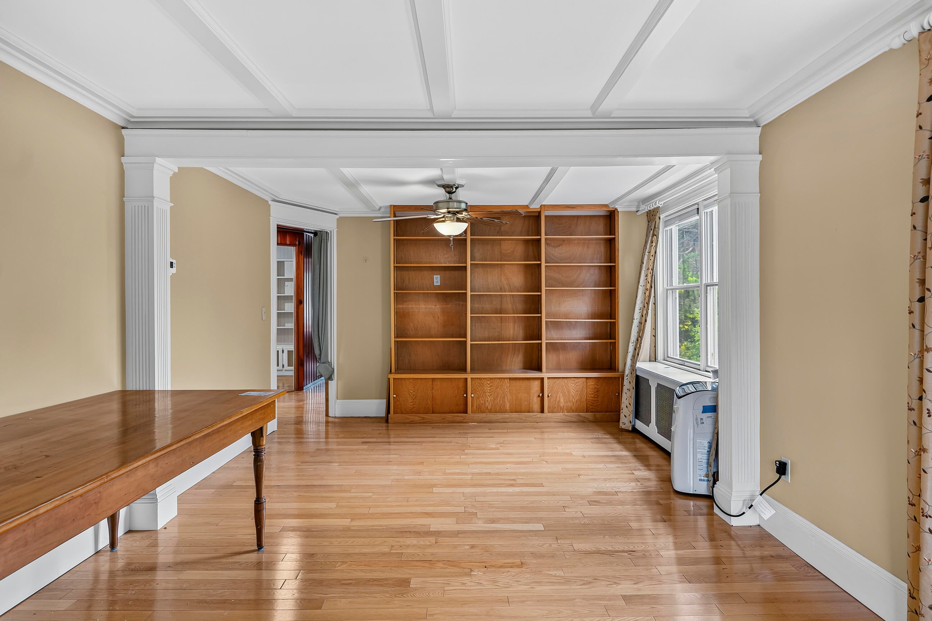 16 Beacon Avenue