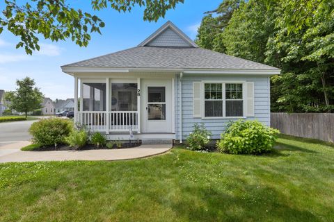 Photo of 28 Summer Winds Drive #28, Old Orchard Beach, ME 04064 (MLS # 1667485)