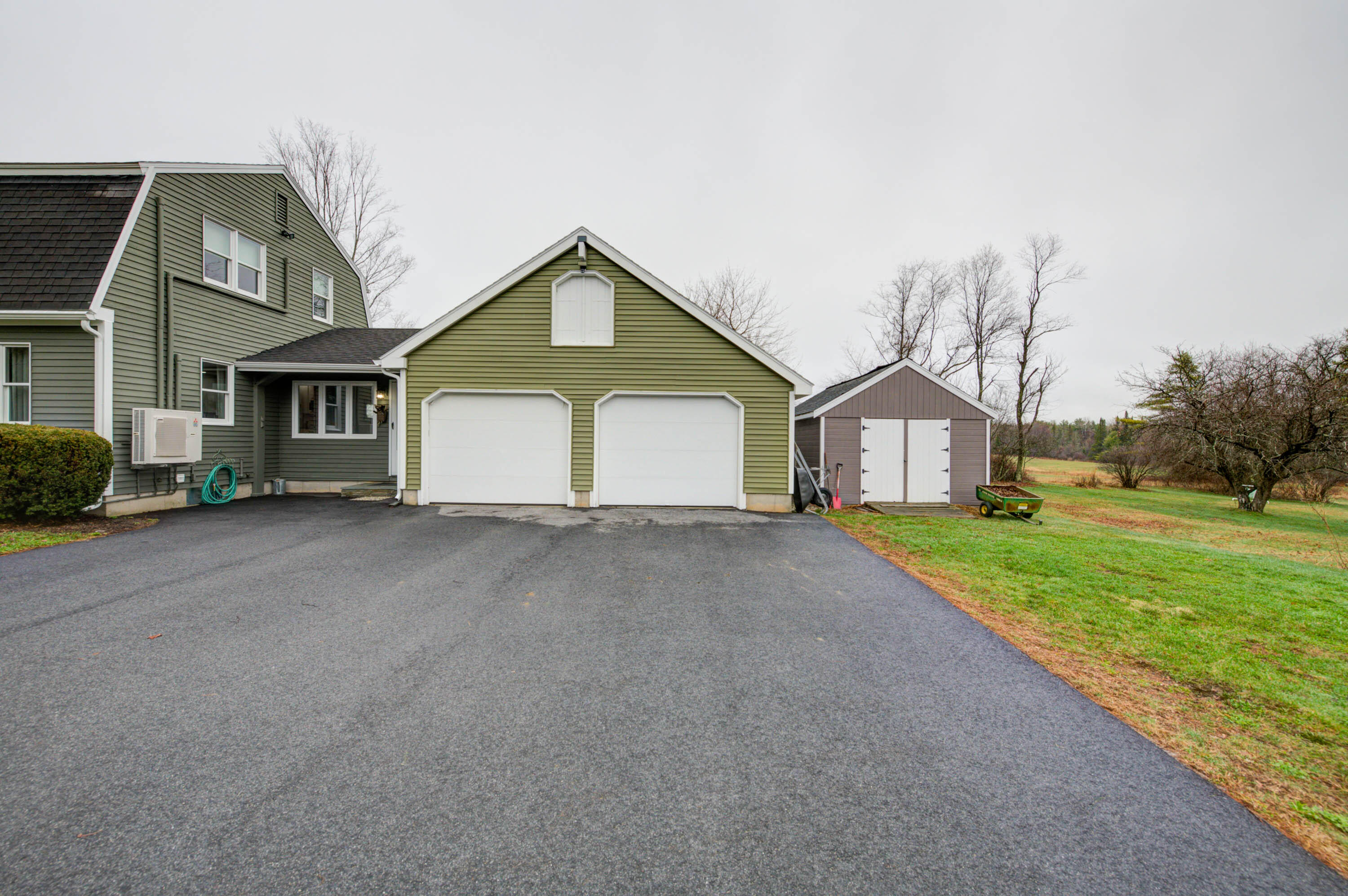 315 River Road