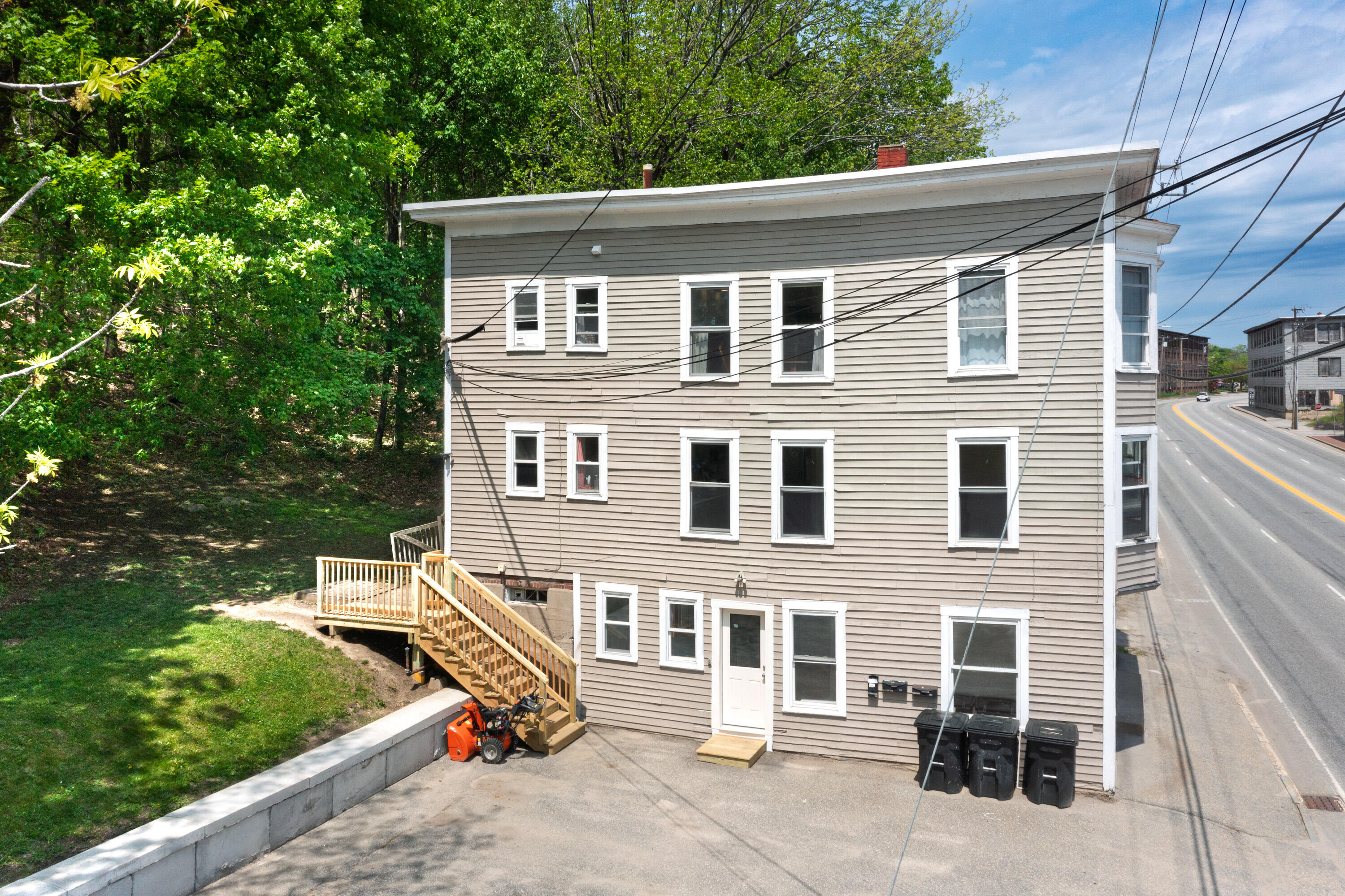 91 Minot Avenue