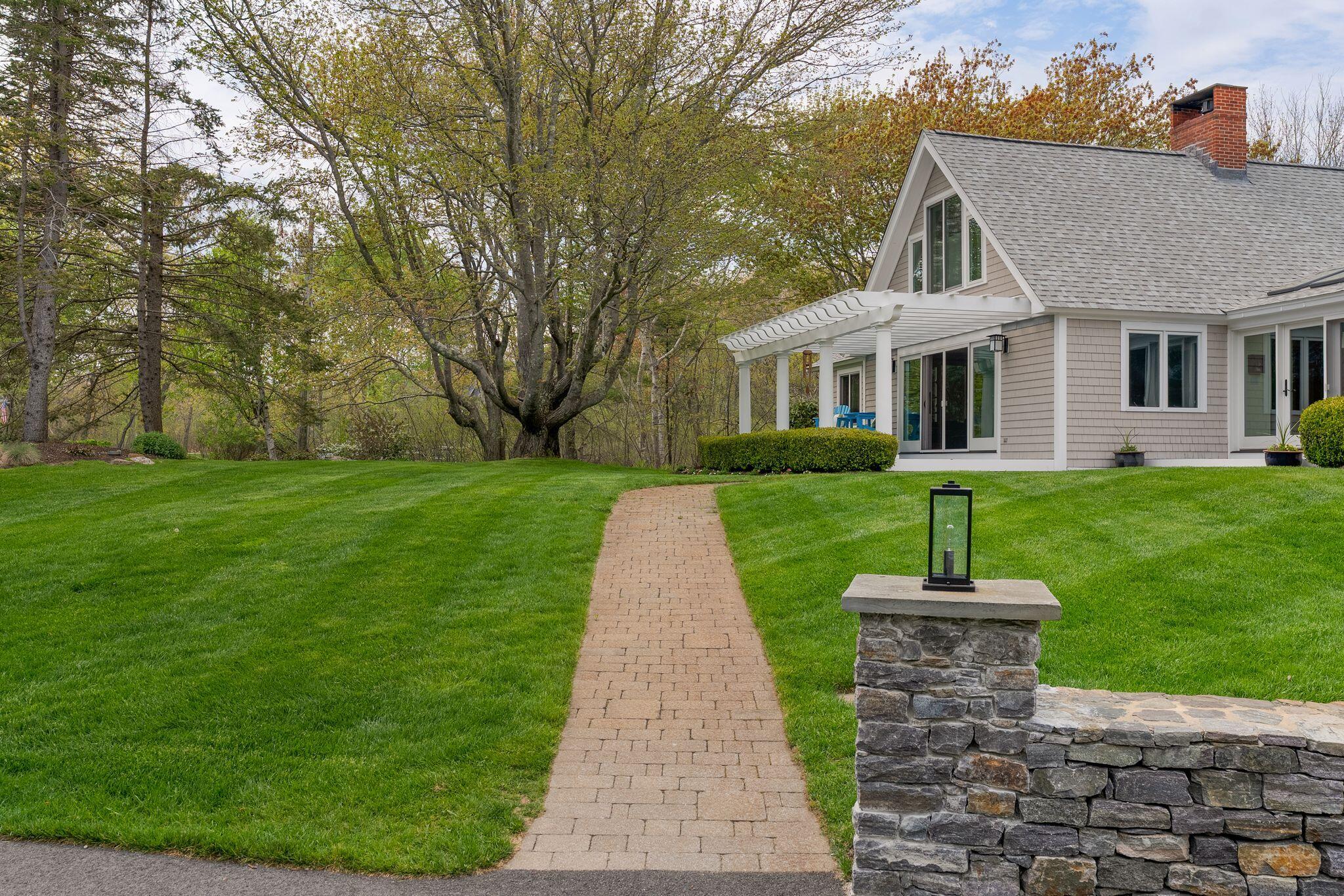21 Windemere Place