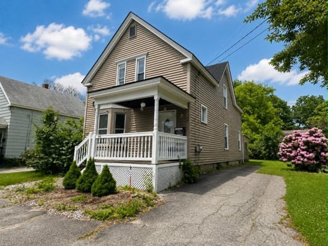 Photo of 66 Harvard Street, Auburn, ME 04210 (MLS # 1667083)