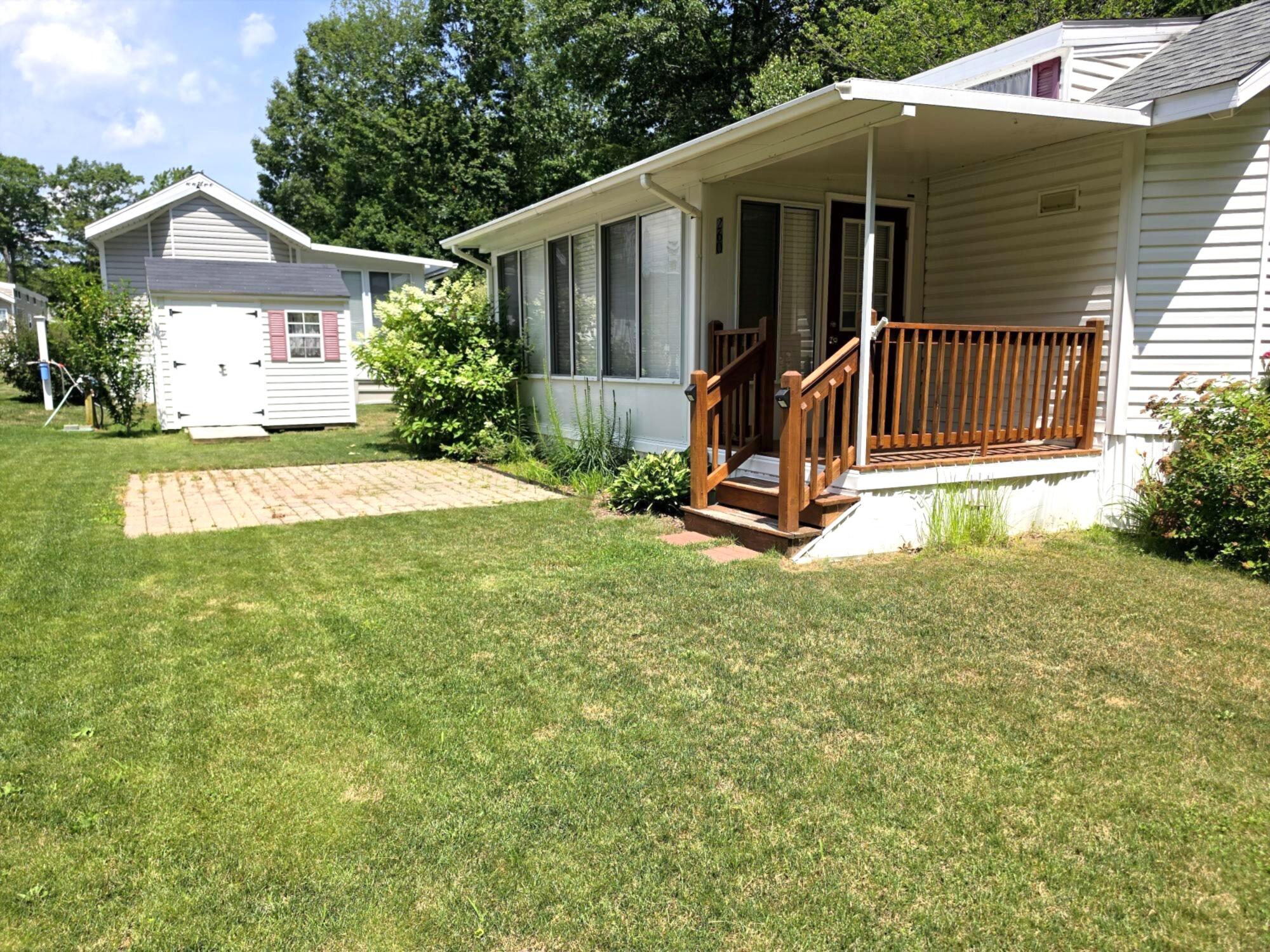 430 Post Road 260