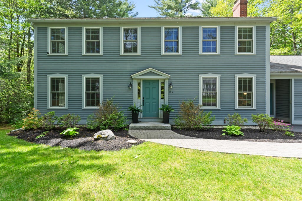 Photo of 154 Applecrest Drive, Yarmouth, ME 04096 (MLS # 1665169)