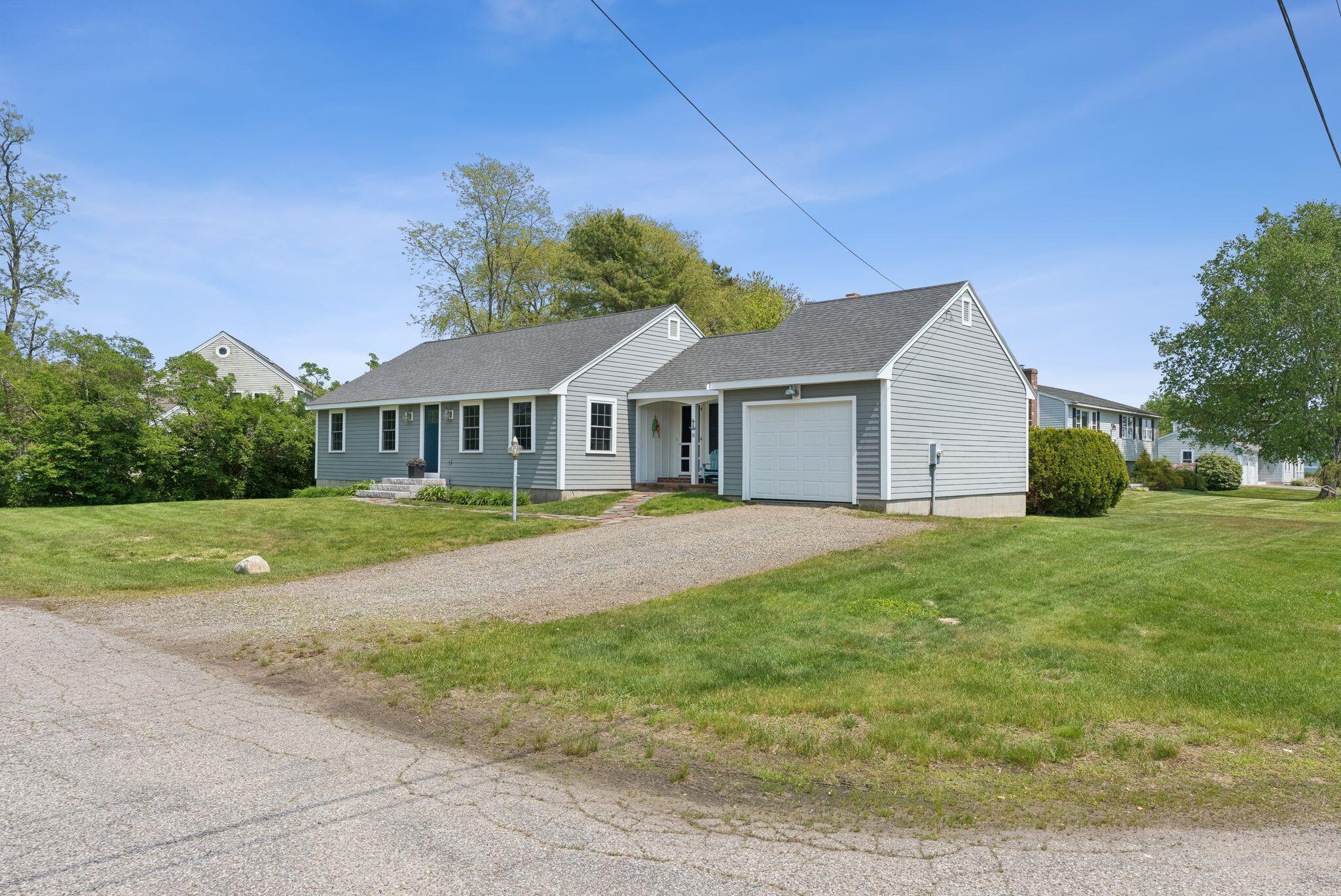 16 Marsh View Avenue