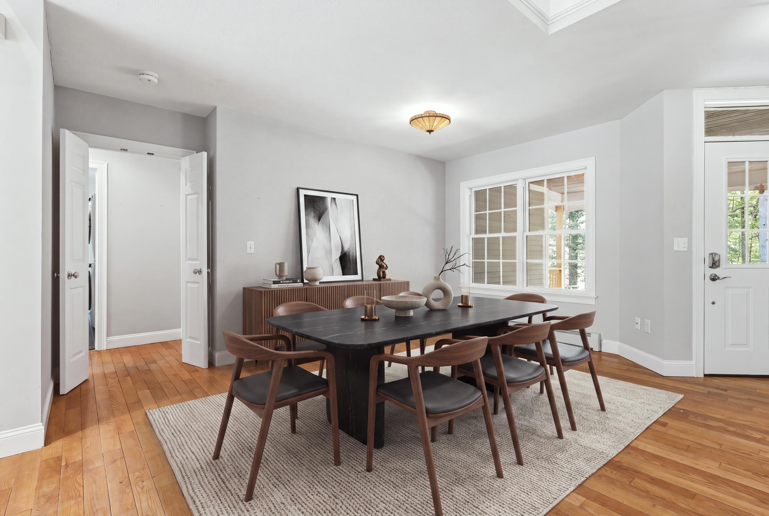 10 Windsor Post Road