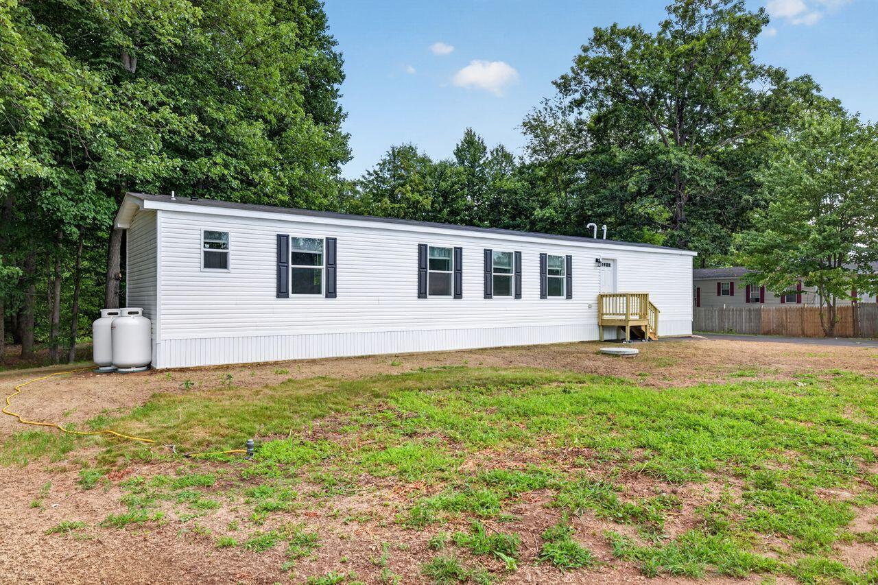 7 Gendreau Lane