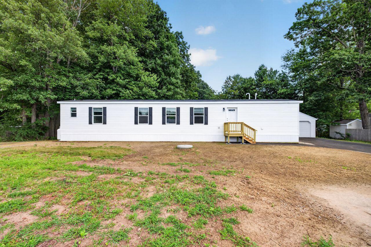 7 Gendreau Lane