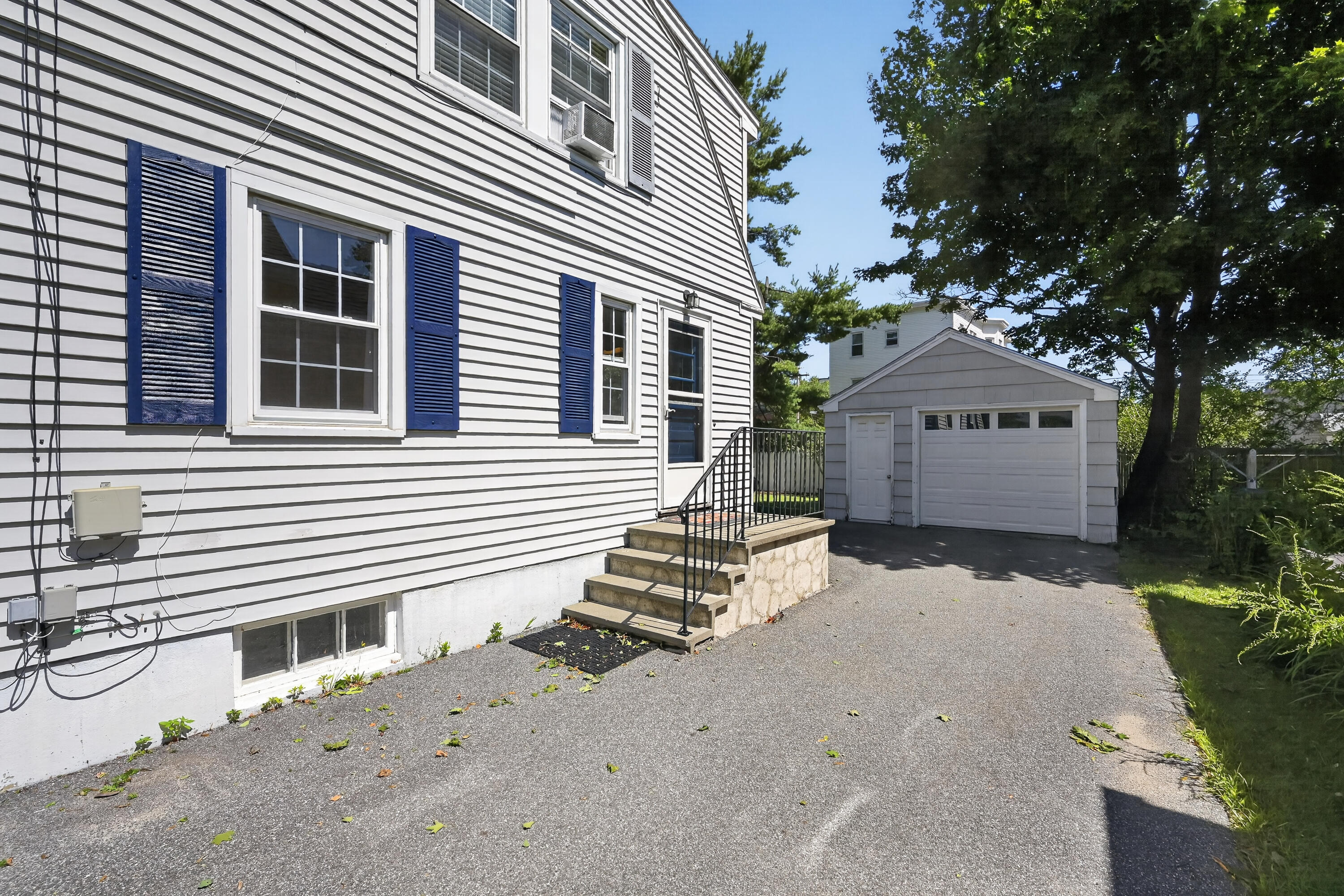 36 Churchill Road