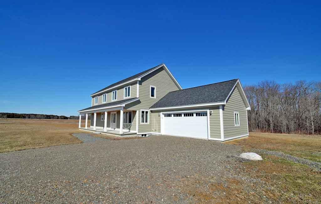 15 Lilac Lane