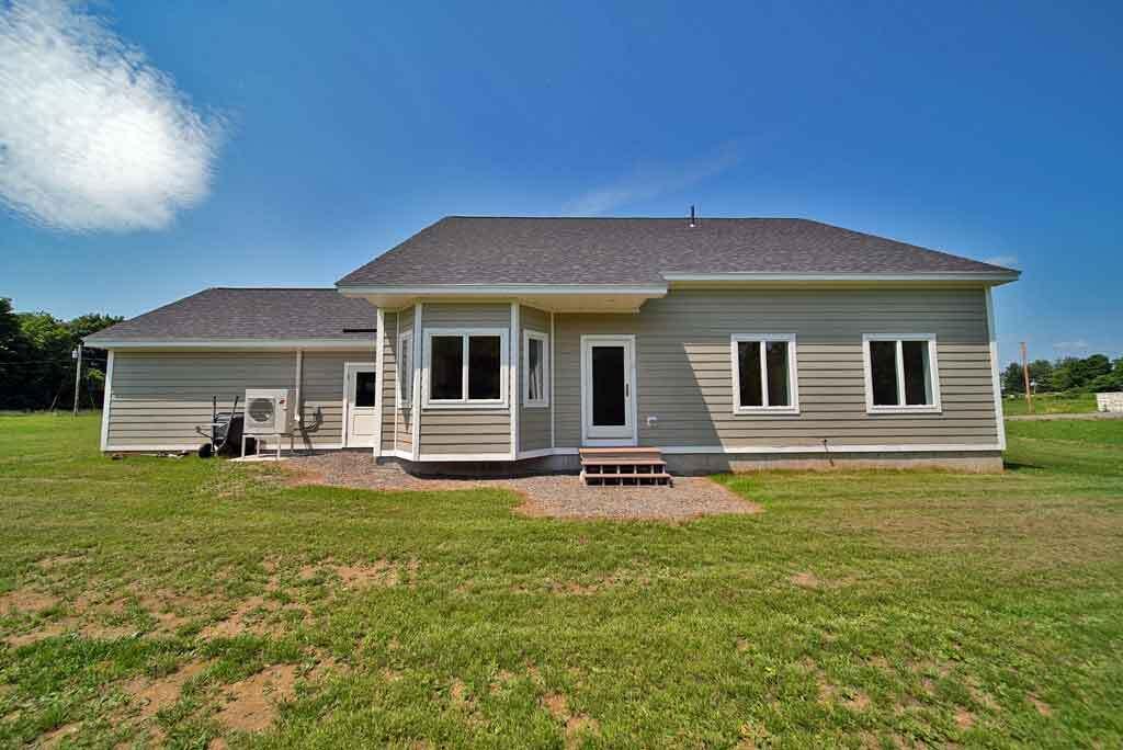 15 Lilac Lane