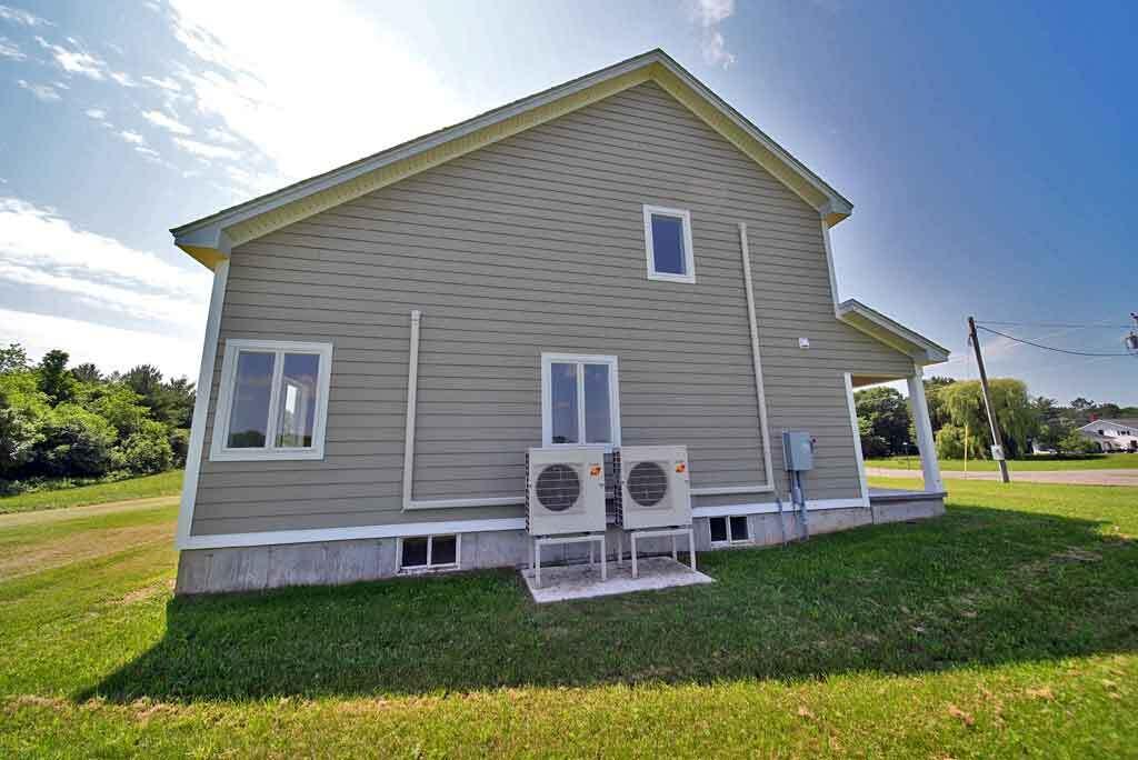 15 Lilac Lane
